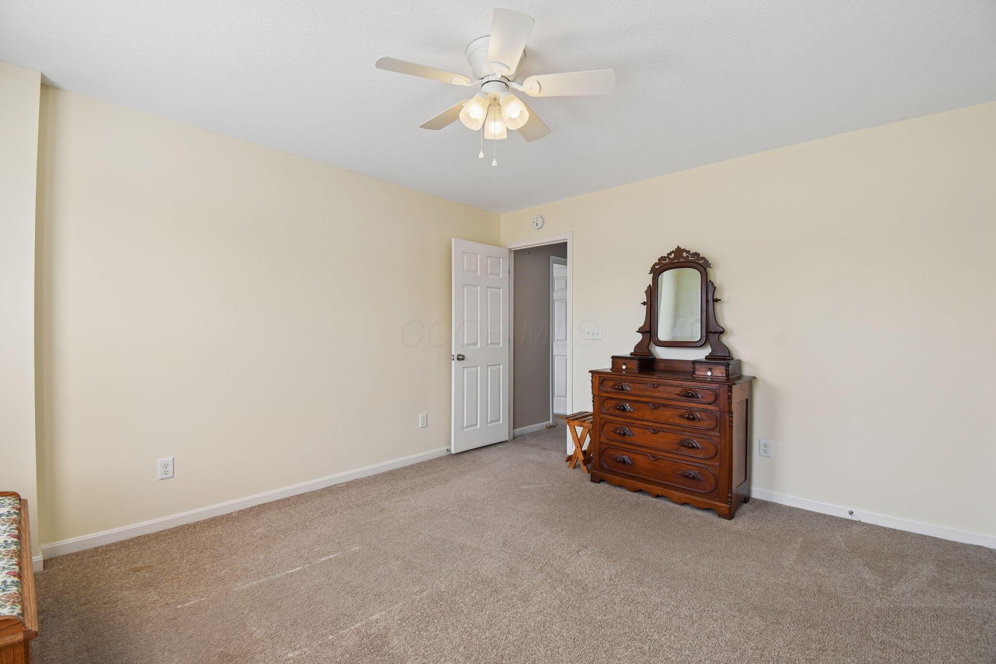423 Kingston Circle Property Photo 26