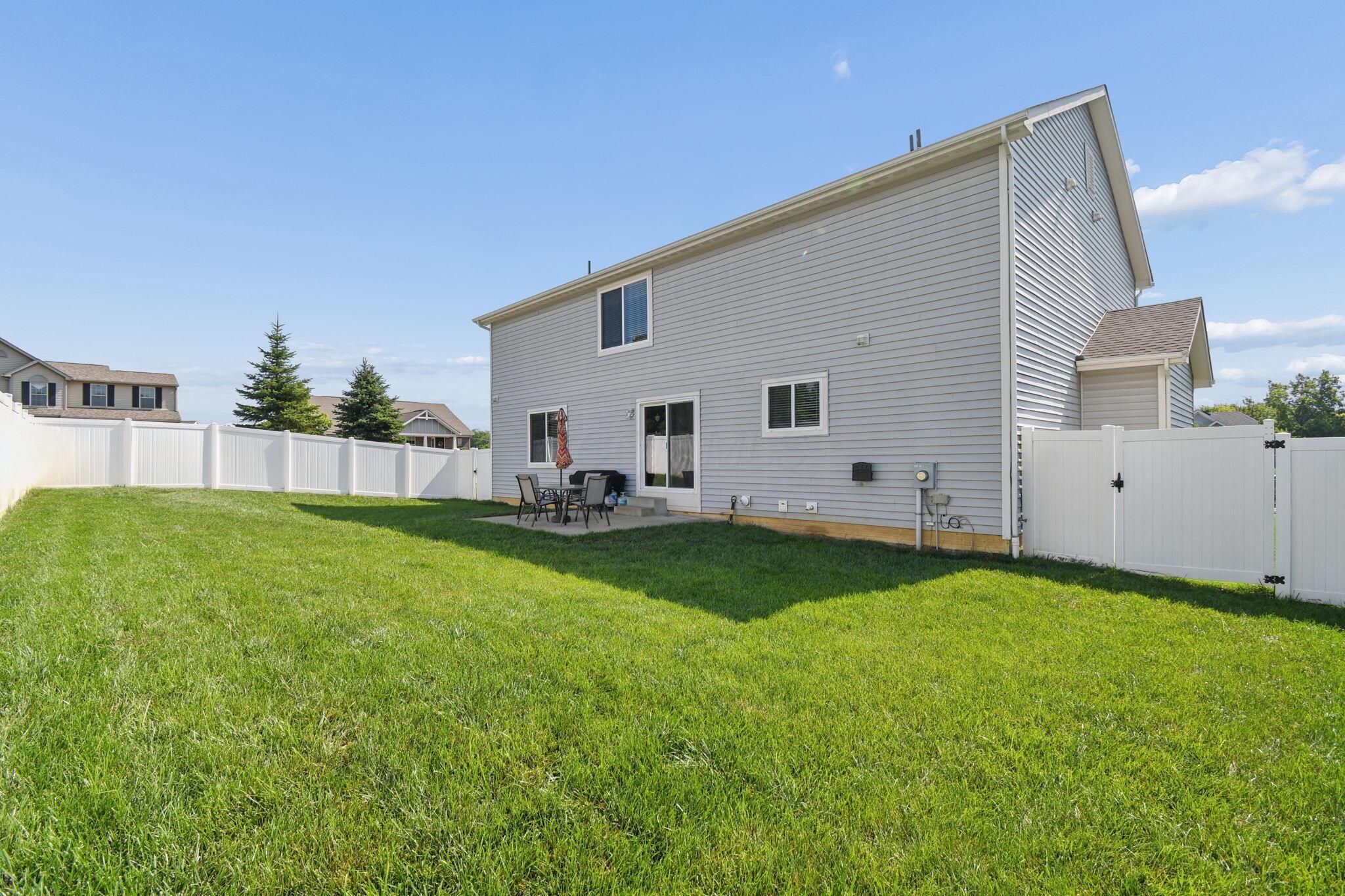 423 Kingston Circle Property Photo 47