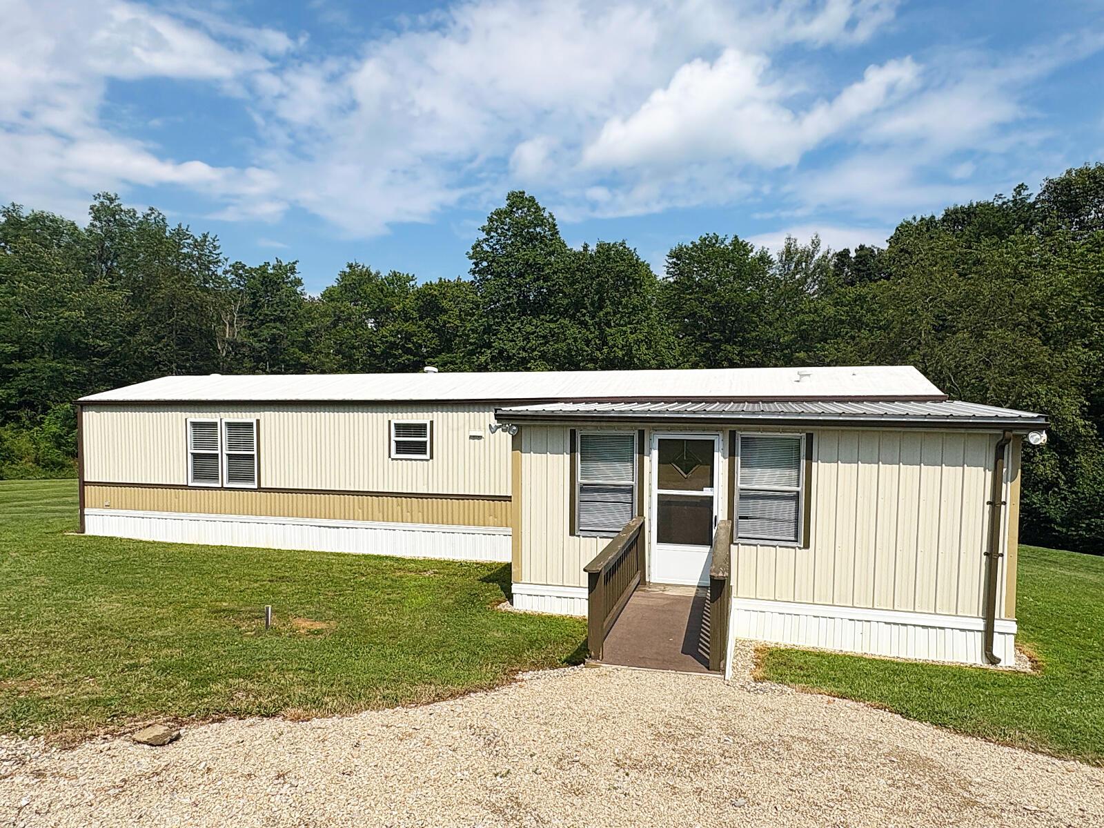 6480 Township Road 293 Property Photo 5