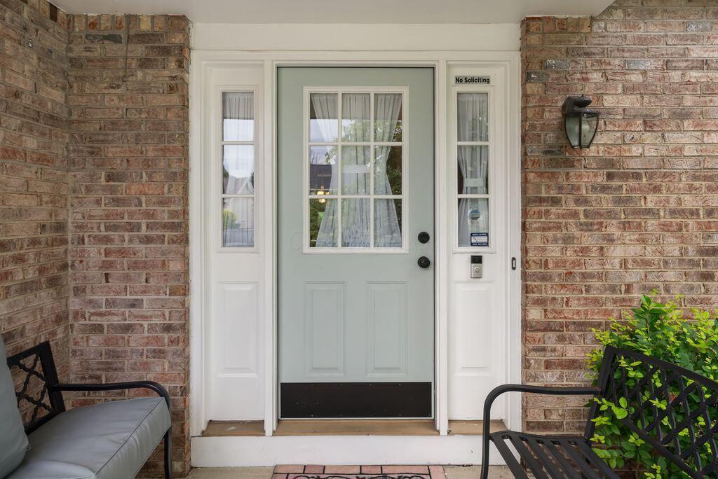 5259 Windflower Court Property Photo 4