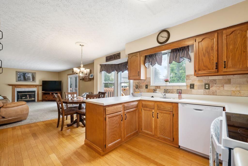 5259 Windflower Court Property Photo 11