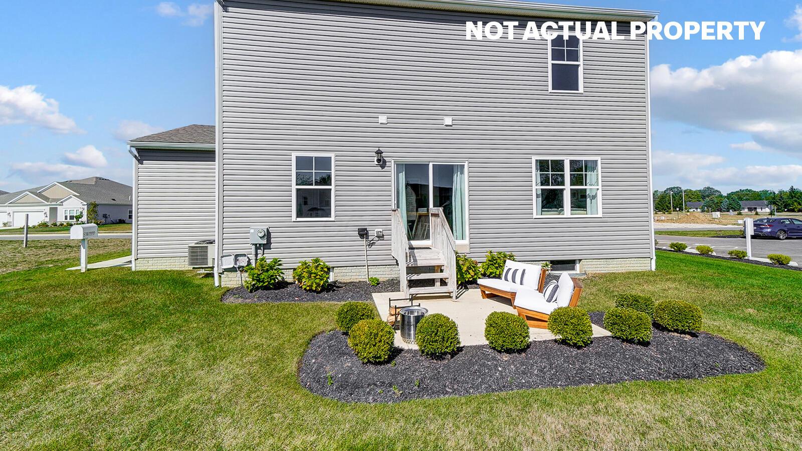 1152 Sherwood Loop Property Photo 25