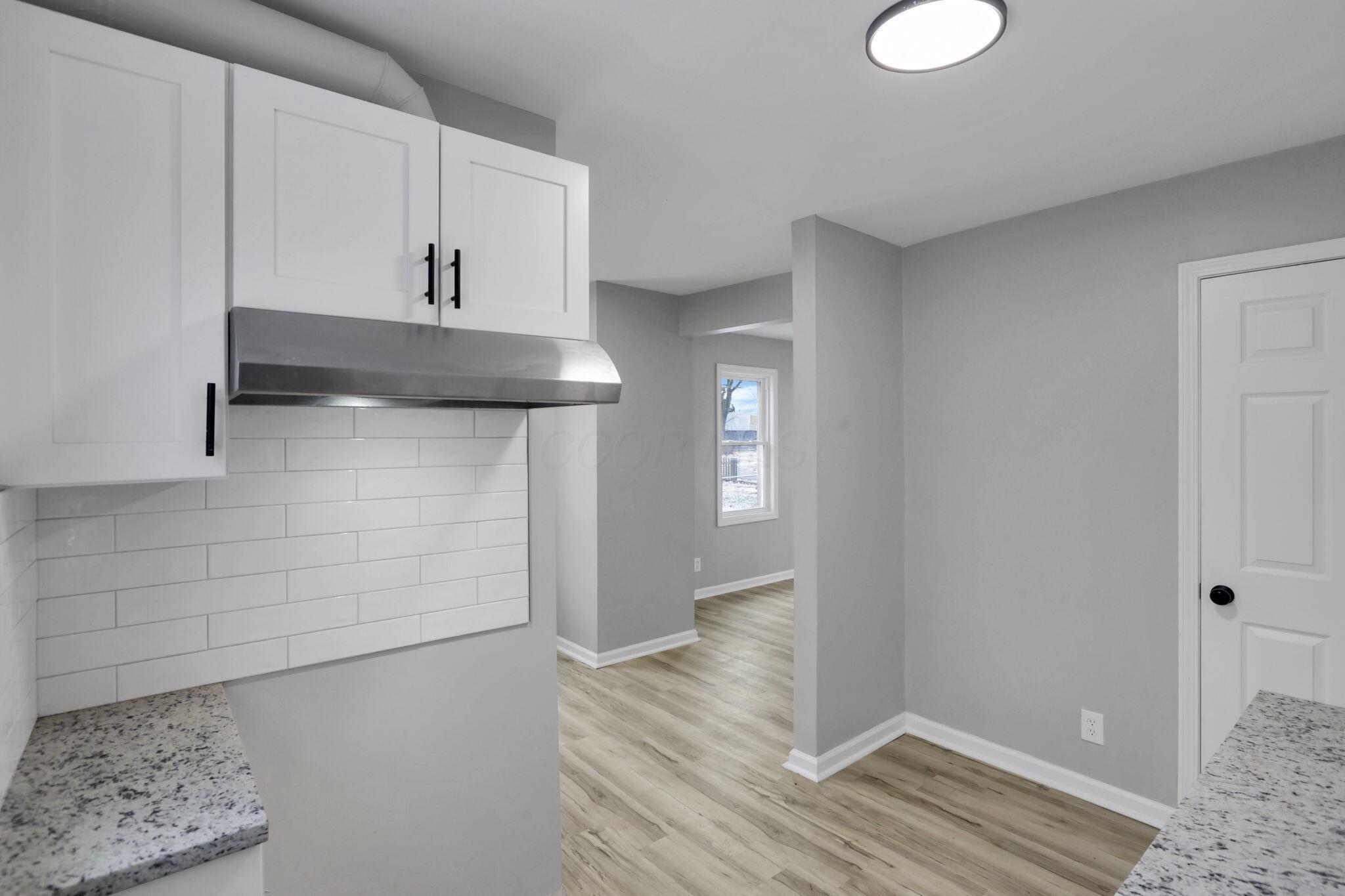 780-782 Whitethorne Avenue Property Photo 18