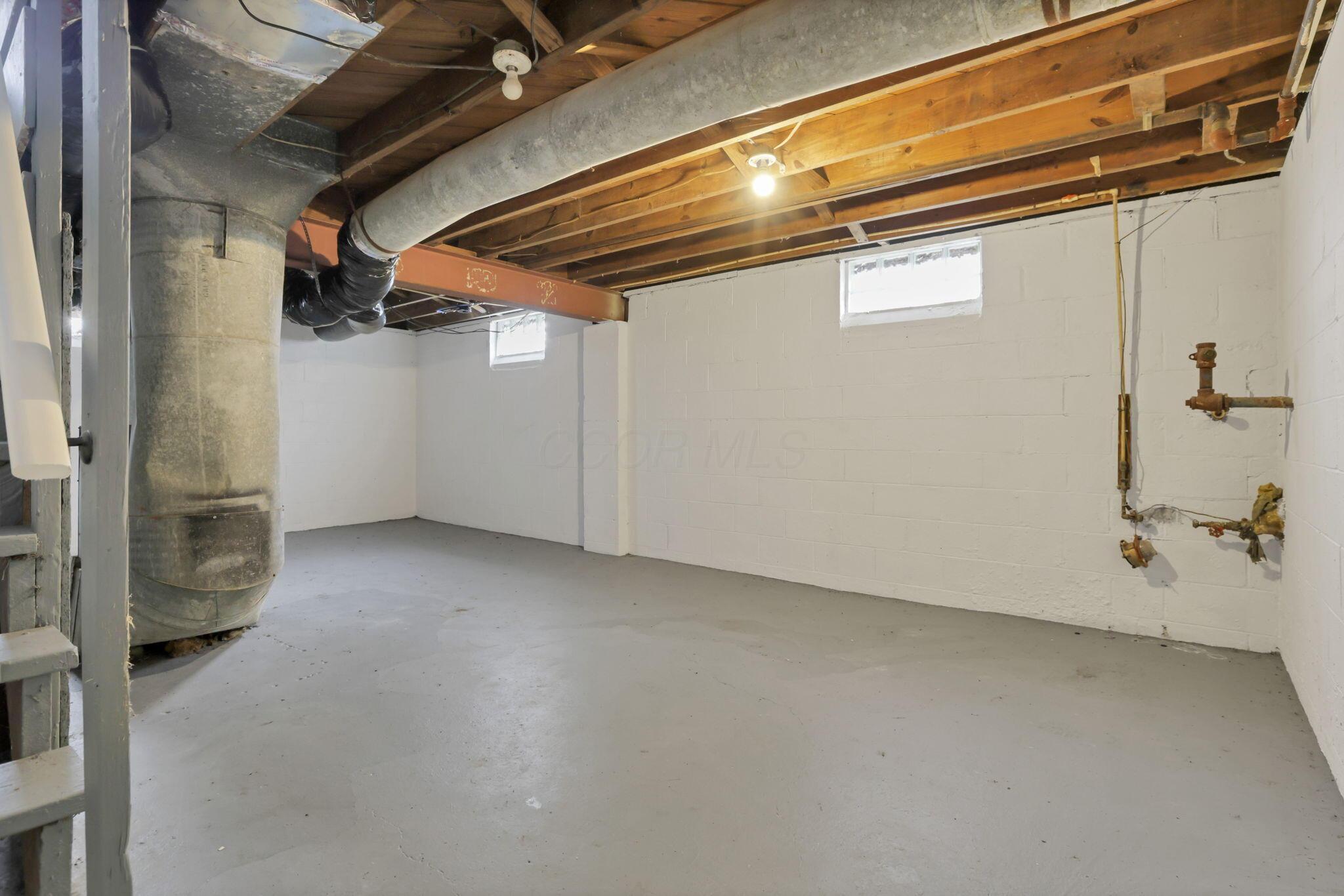 780-782 Whitethorne Avenue Property Photo 30