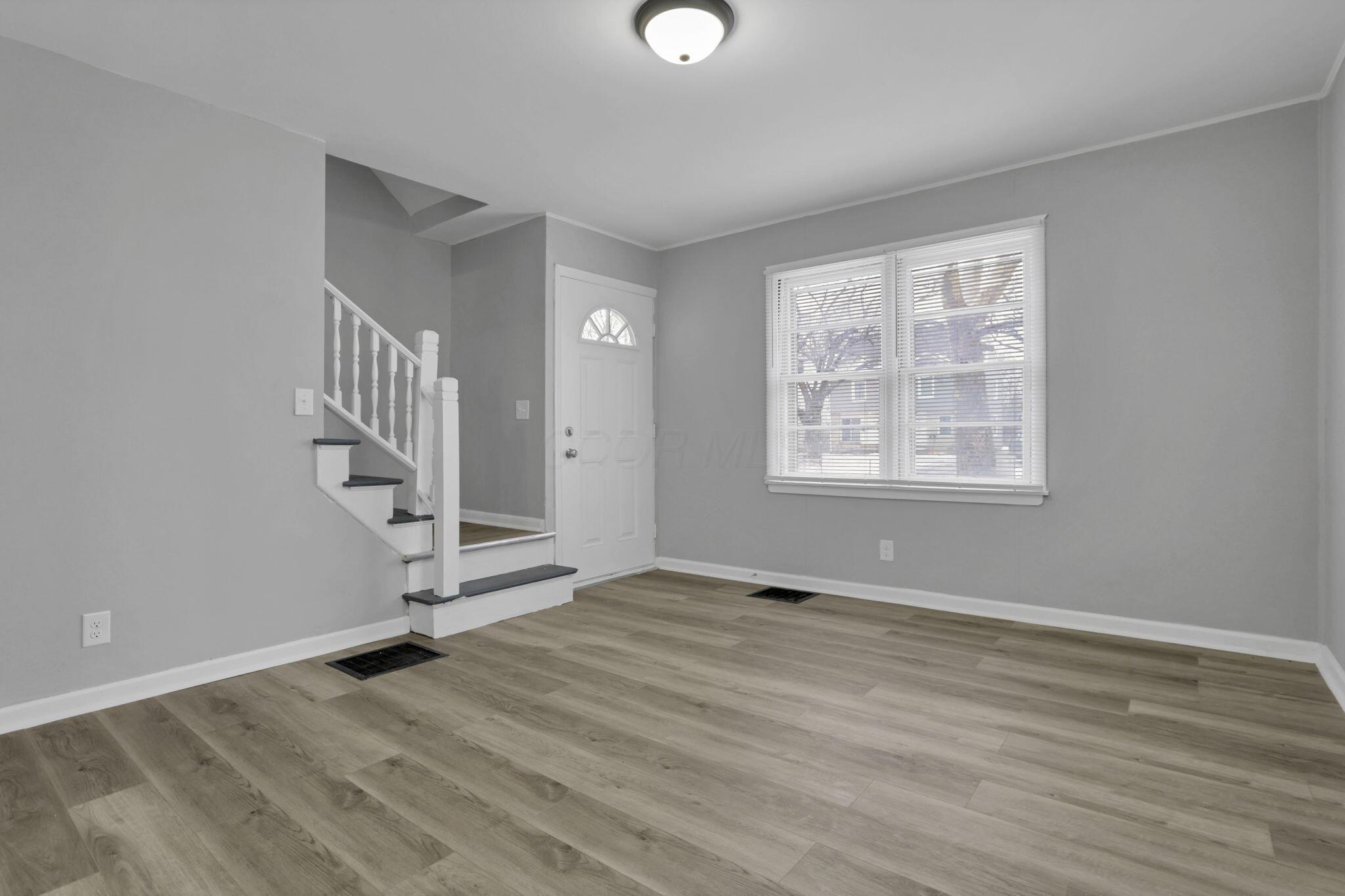 780-782 Whitethorne Avenue Property Photo 35