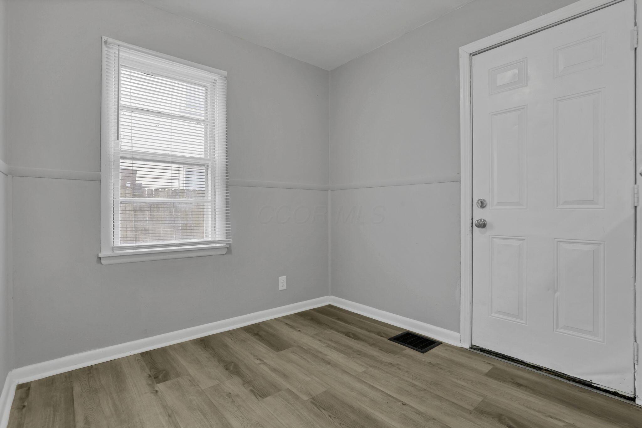 780-782 Whitethorne Avenue Property Photo 38