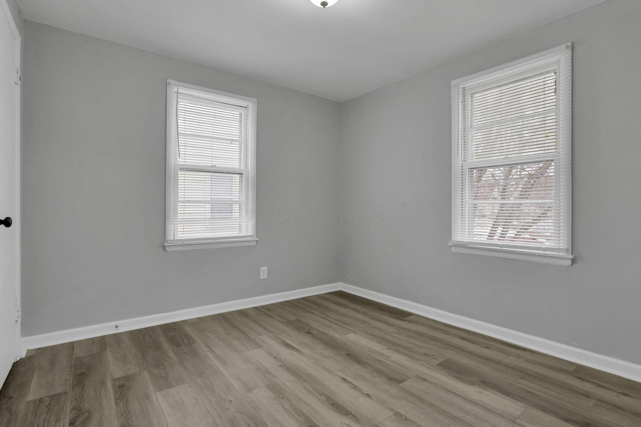 780-782 Whitethorne Avenue Property Photo 47