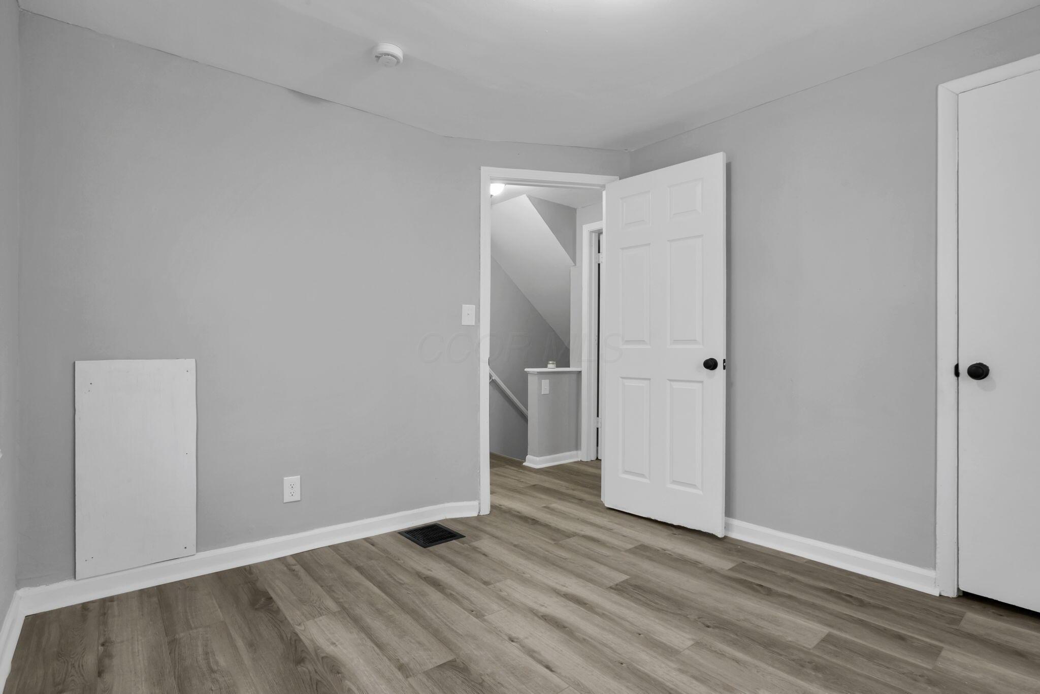 780-782 Whitethorne Avenue Property Photo 48