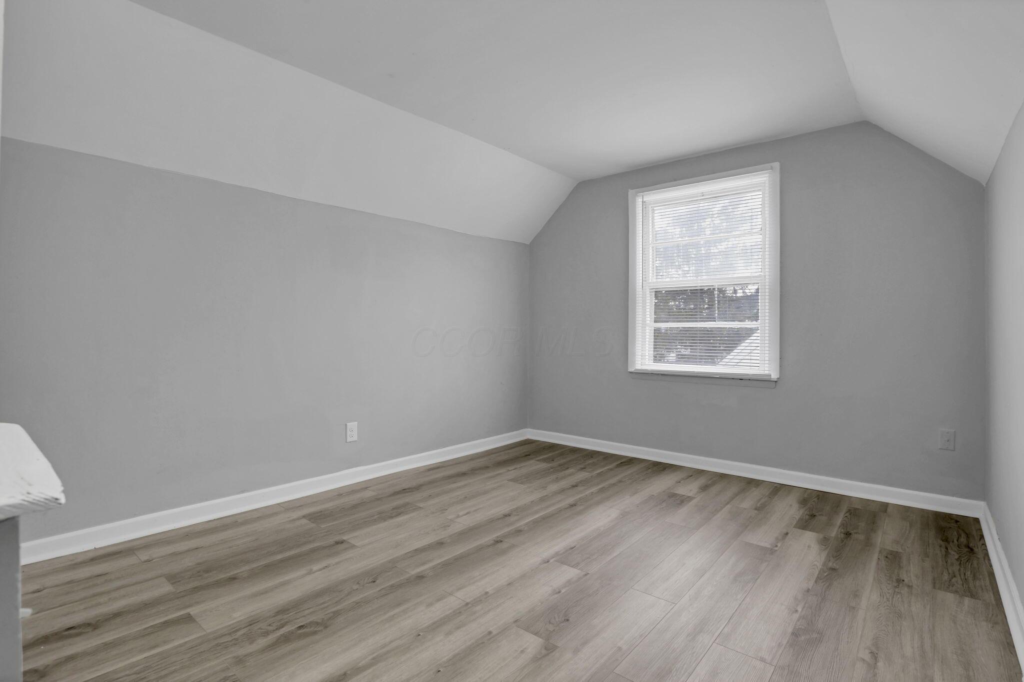 780-782 Whitethorne Avenue Property Photo 52