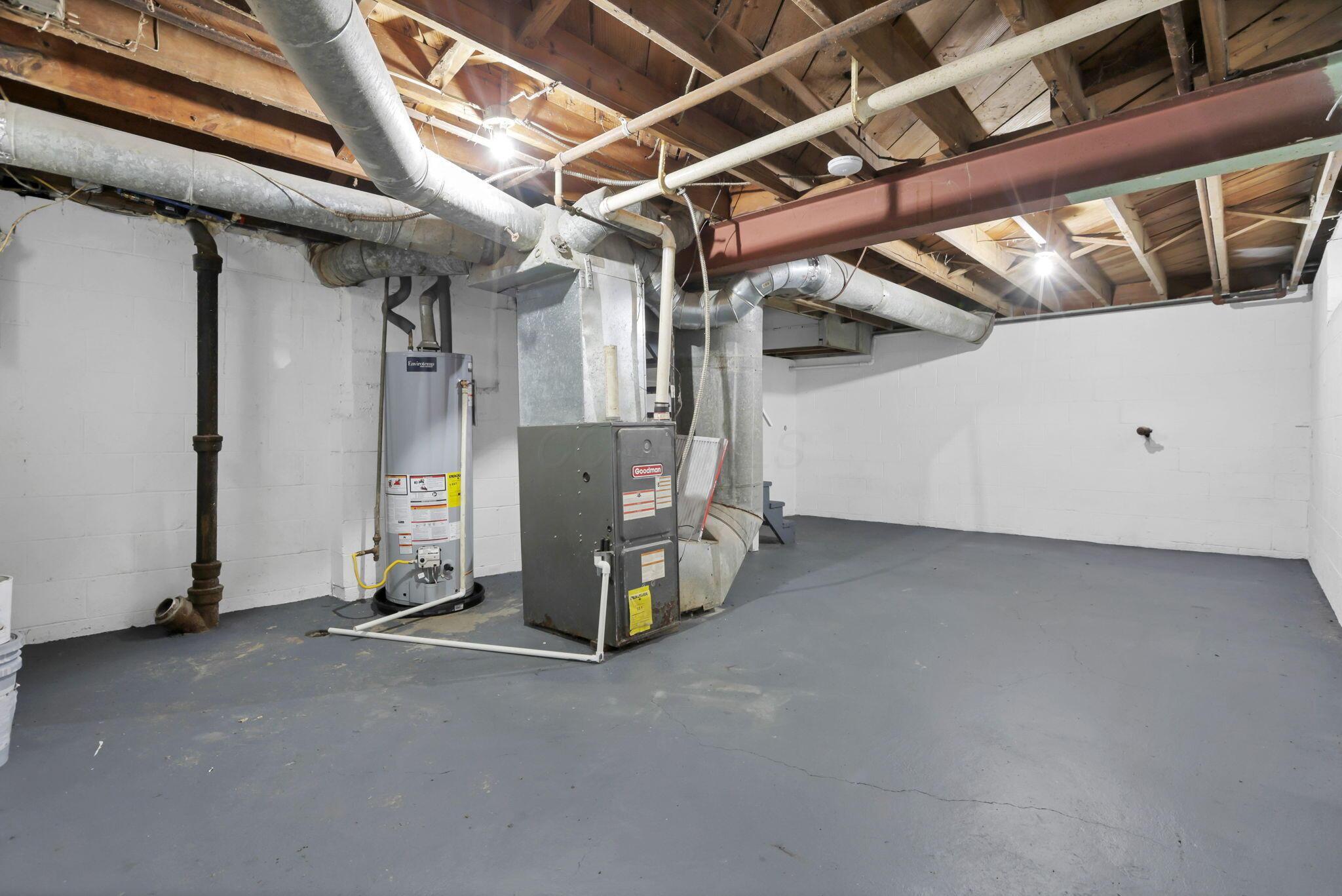 780-782 Whitethorne Avenue Property Photo 55