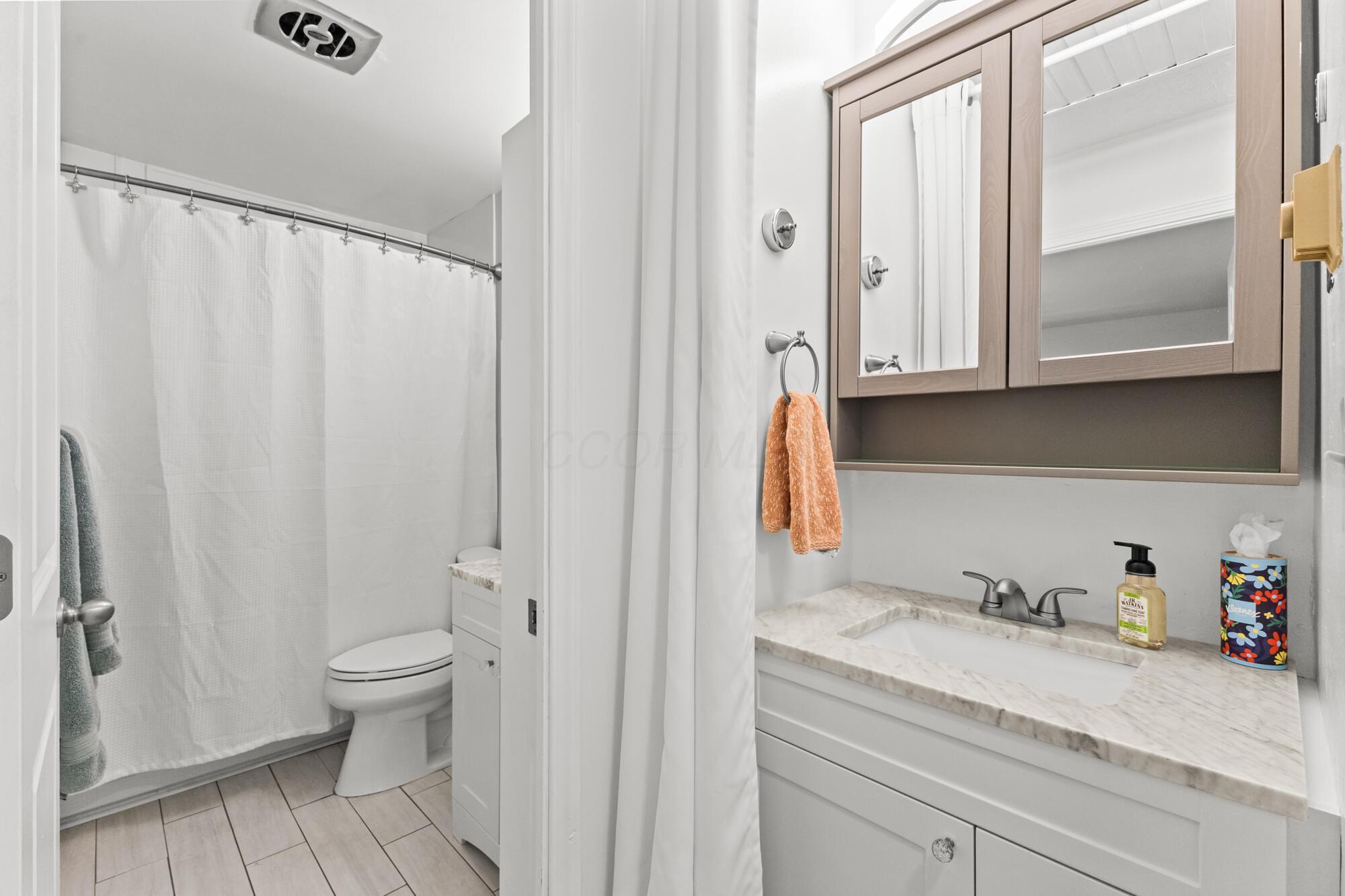 292 Imperial Drive Property Photo 16