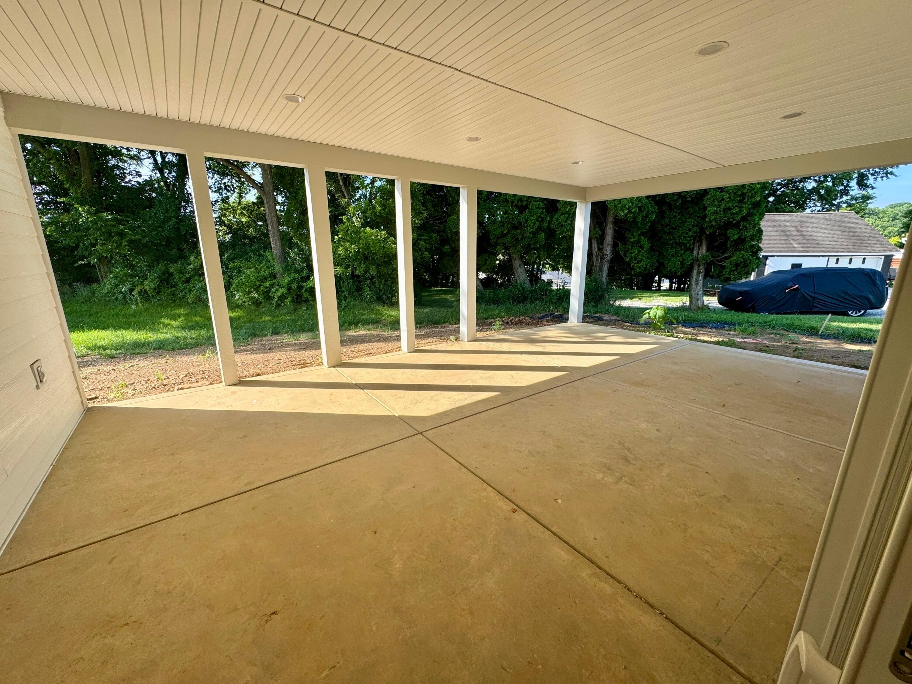 127 E Faith Street Property Photo 19
