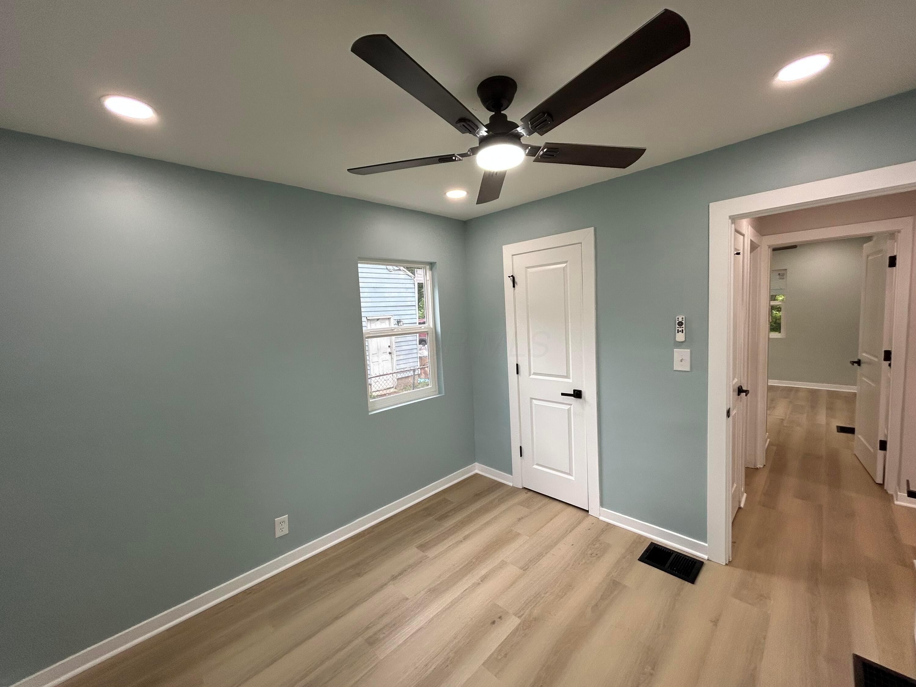2376 Bancroft Street Property Photo 9