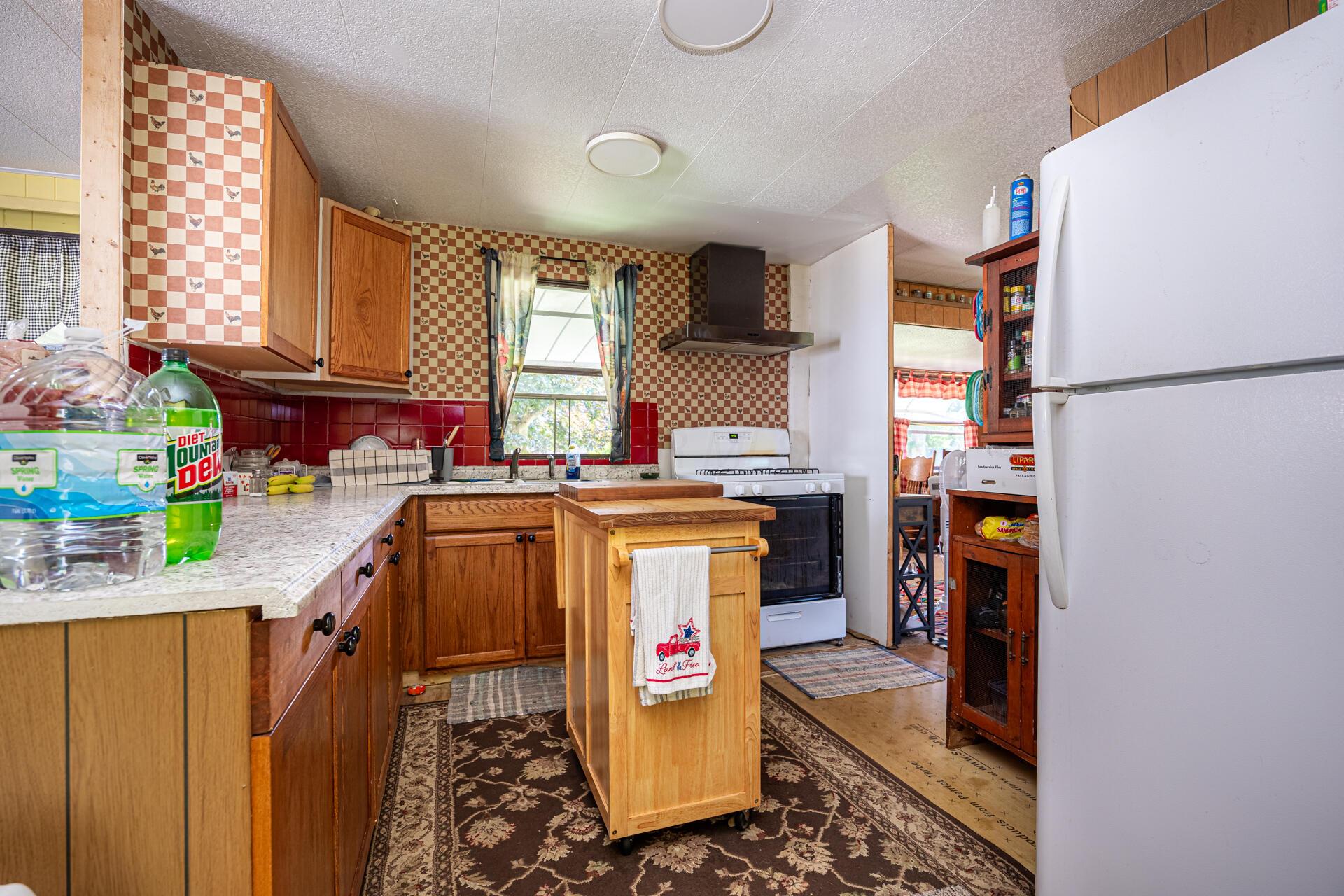 6761 State Route 95 Property Photo 20