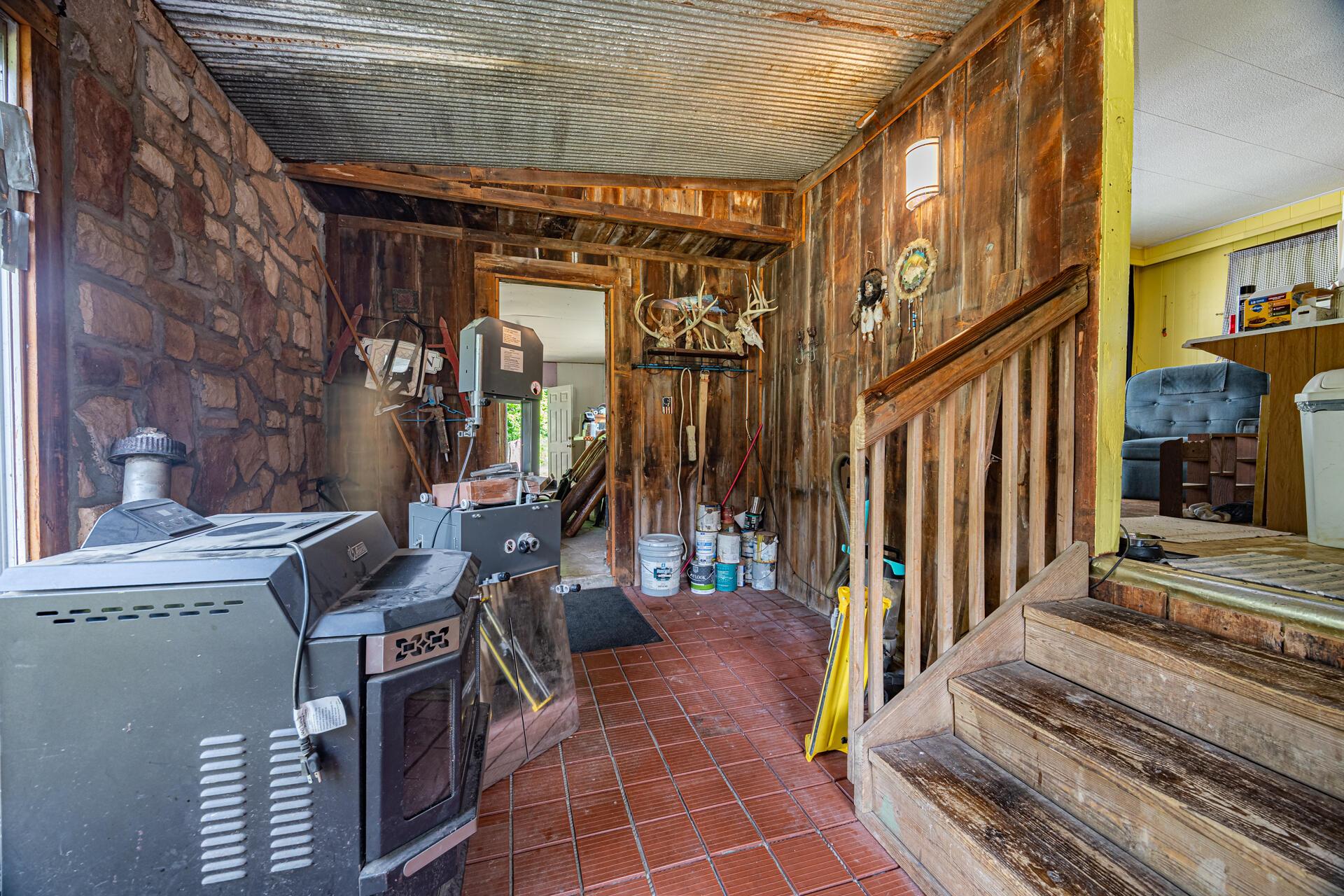 6761 State Route 95 Property Photo 24
