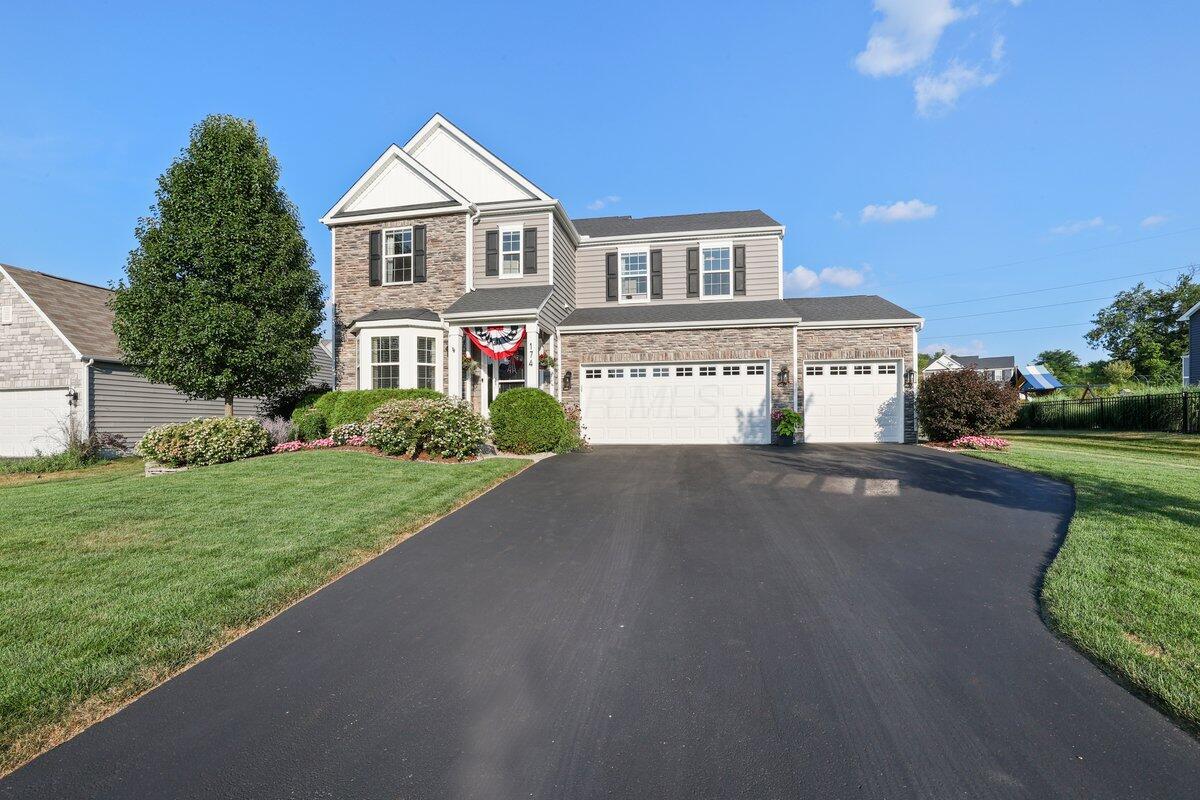 174 Crimson Drive Property Photo 1