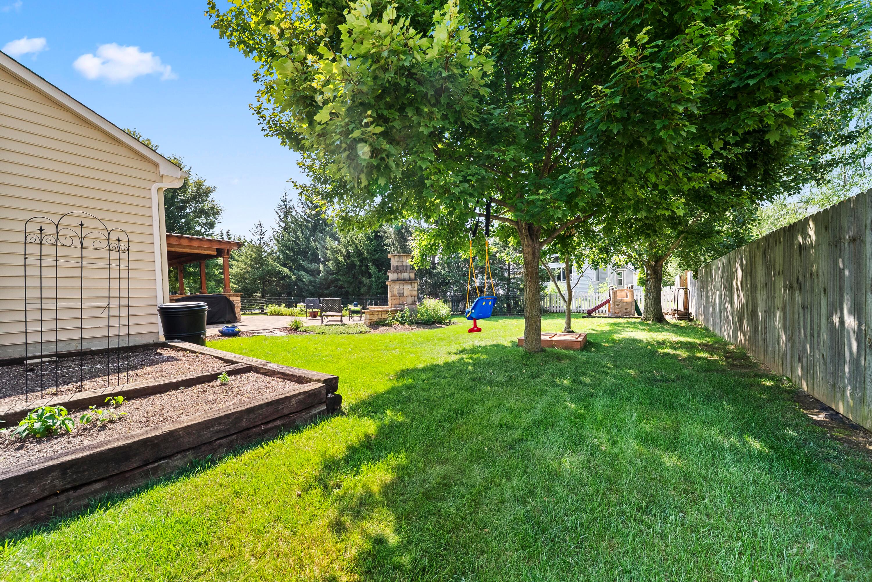 1977 Twin Flower Circle Property Photo 45