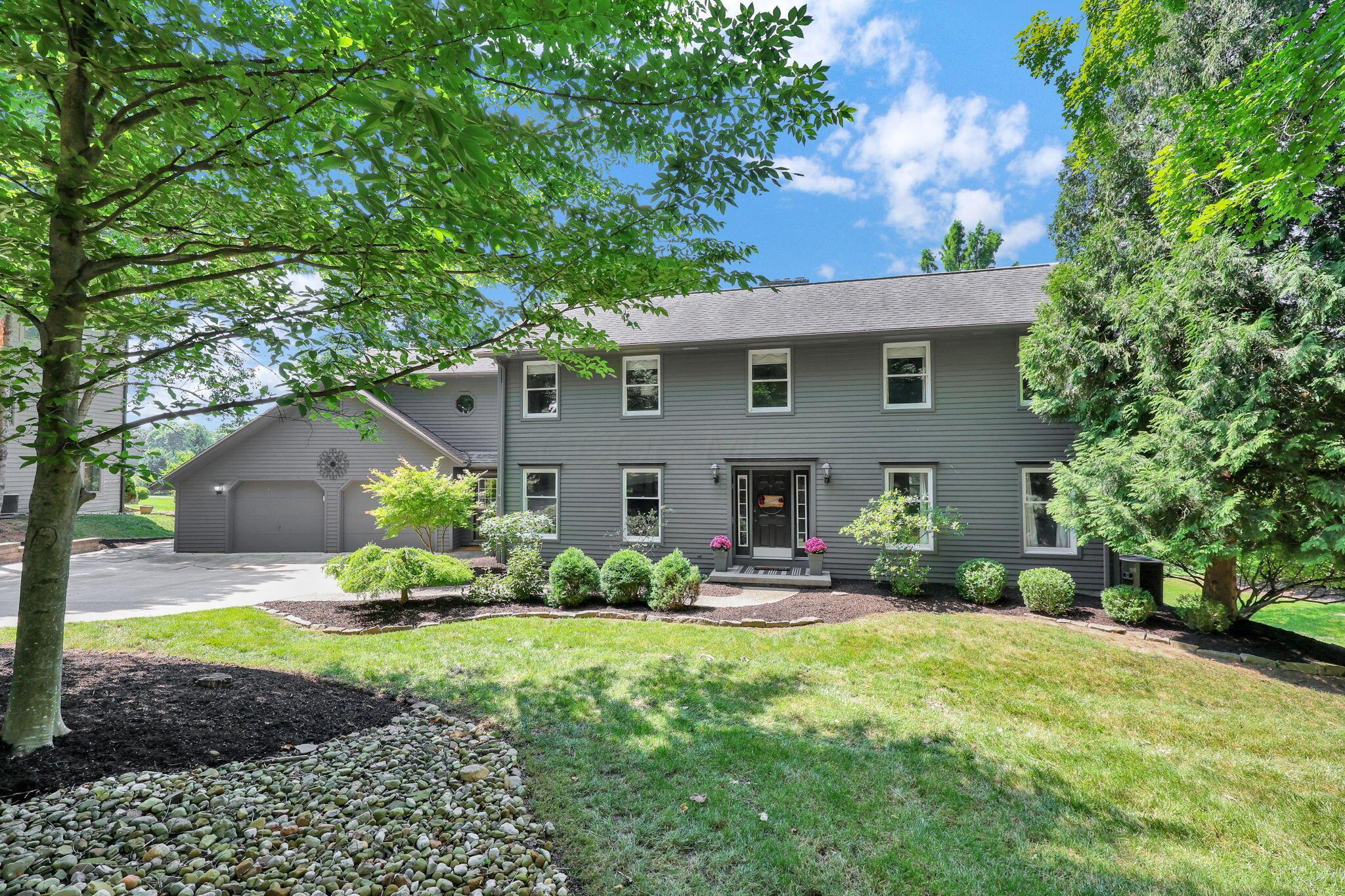 72 Pinehurst Drive Property Photo 1