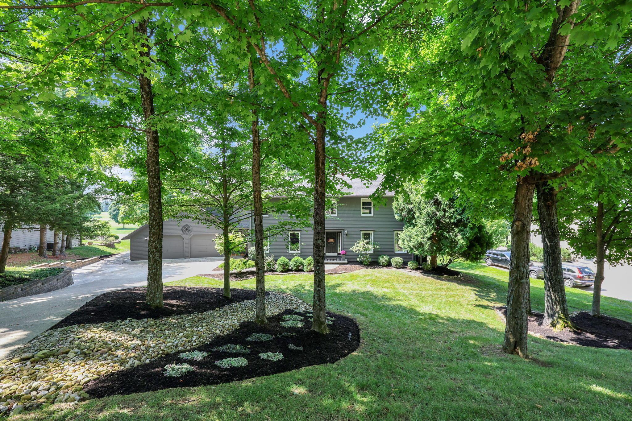 72 Pinehurst Drive Property Photo 6