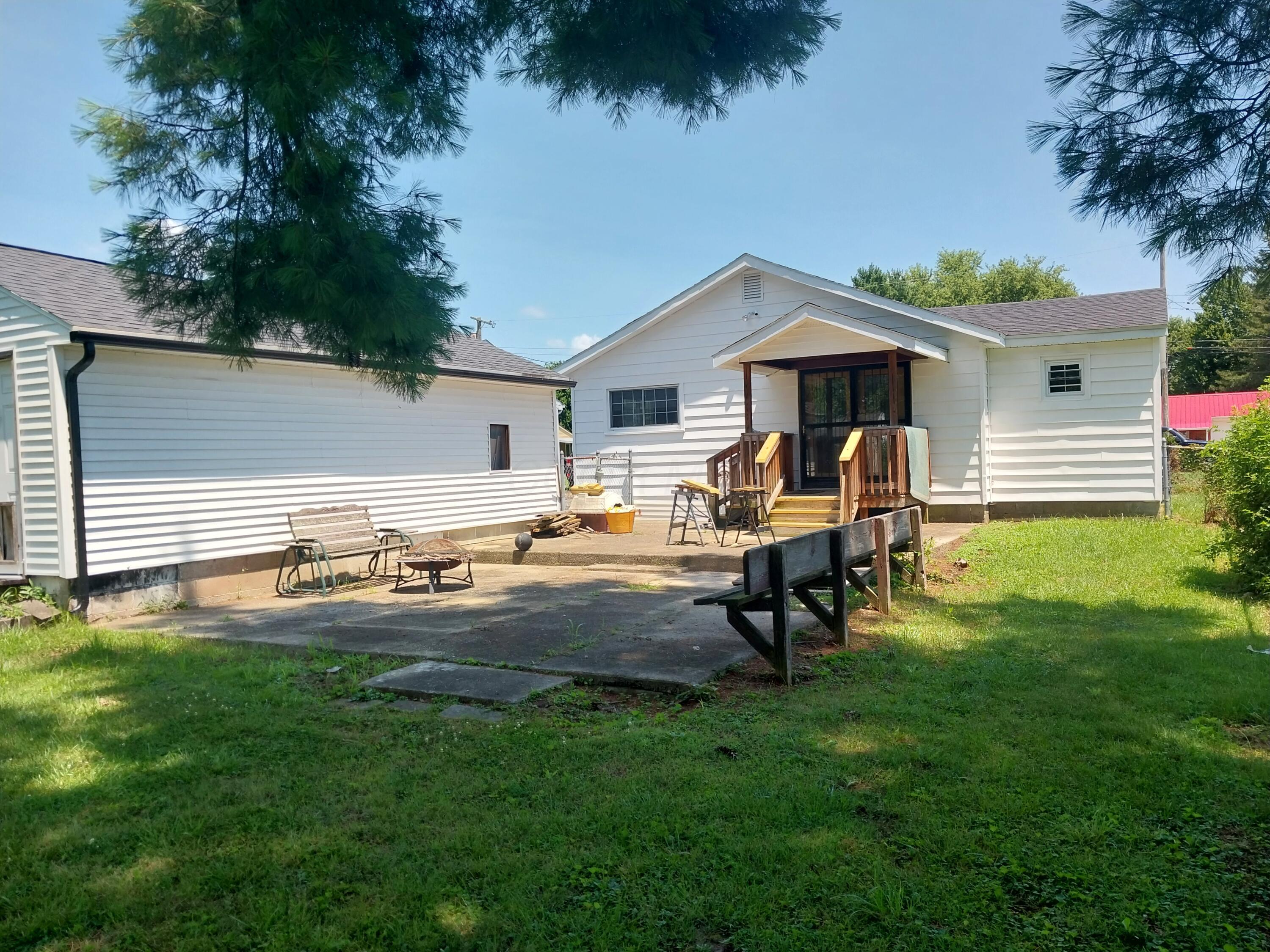 552 Dunlap Lane Property Photo 4