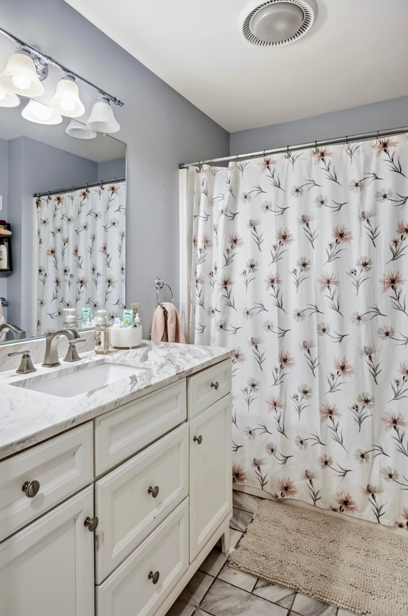 5200 Hampton Court Property Photo 39