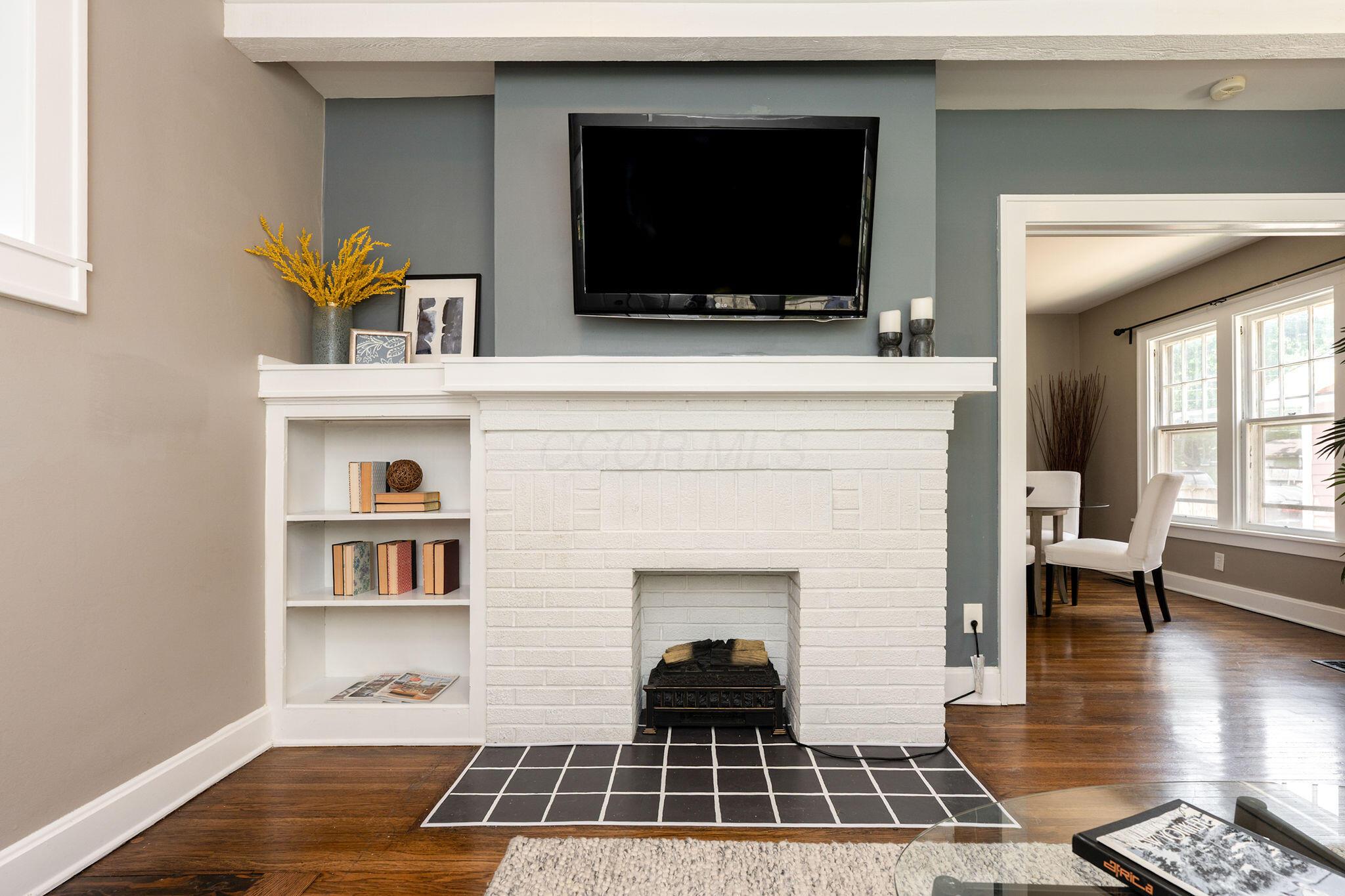 199 N Powell Avenue Property Photo 6