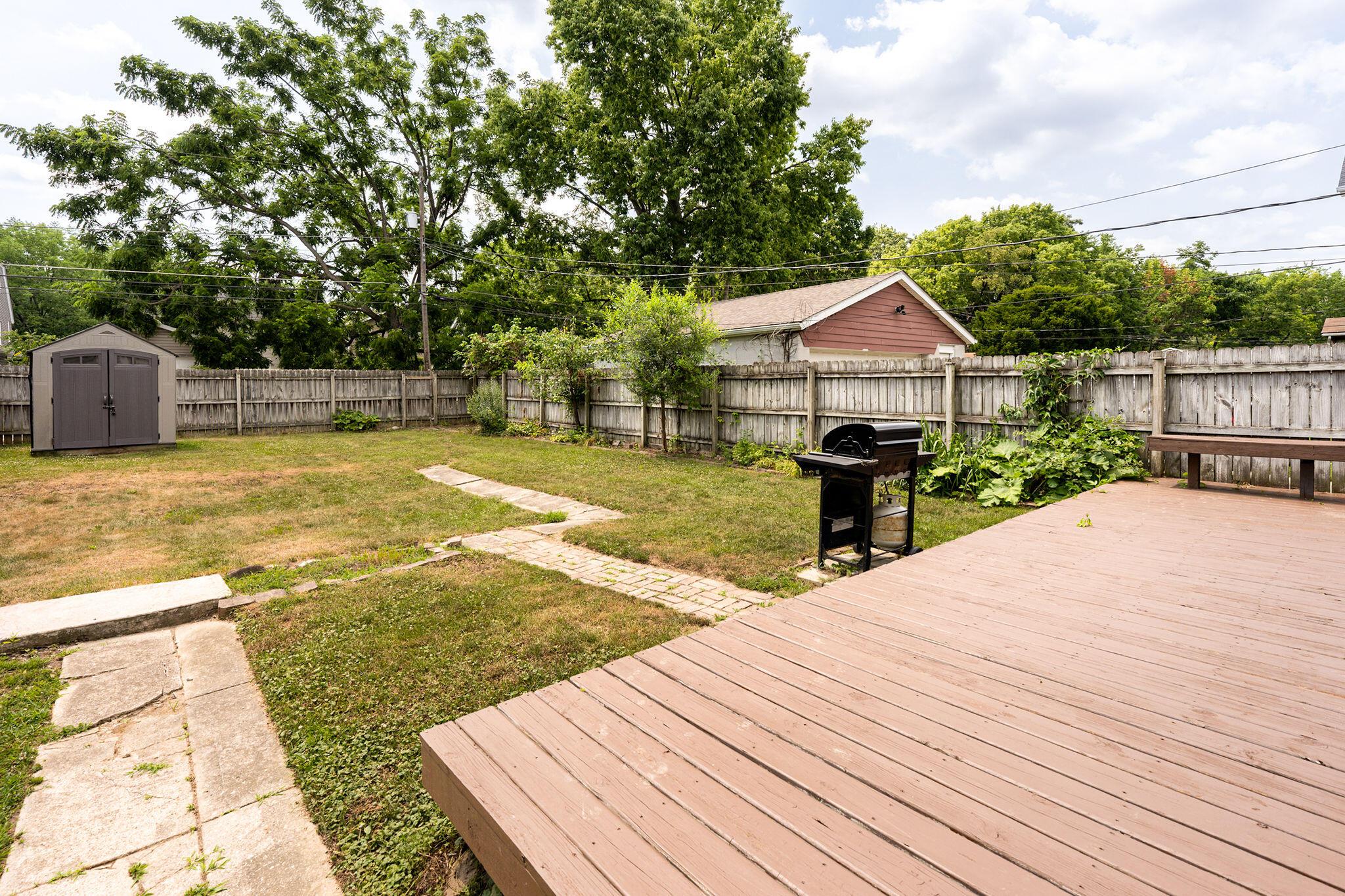 199 N Powell Avenue Property Photo 33