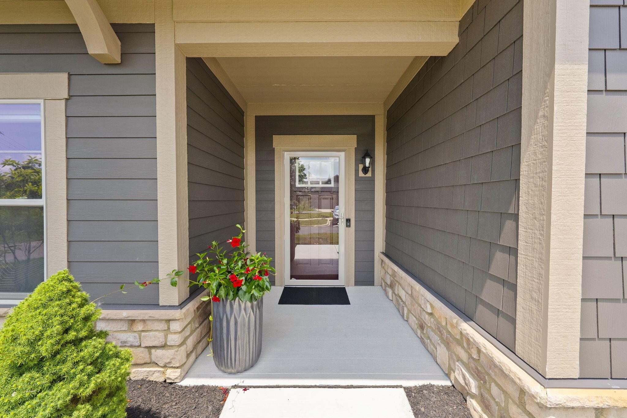 10804 Dunraven Lane Property Photo 3