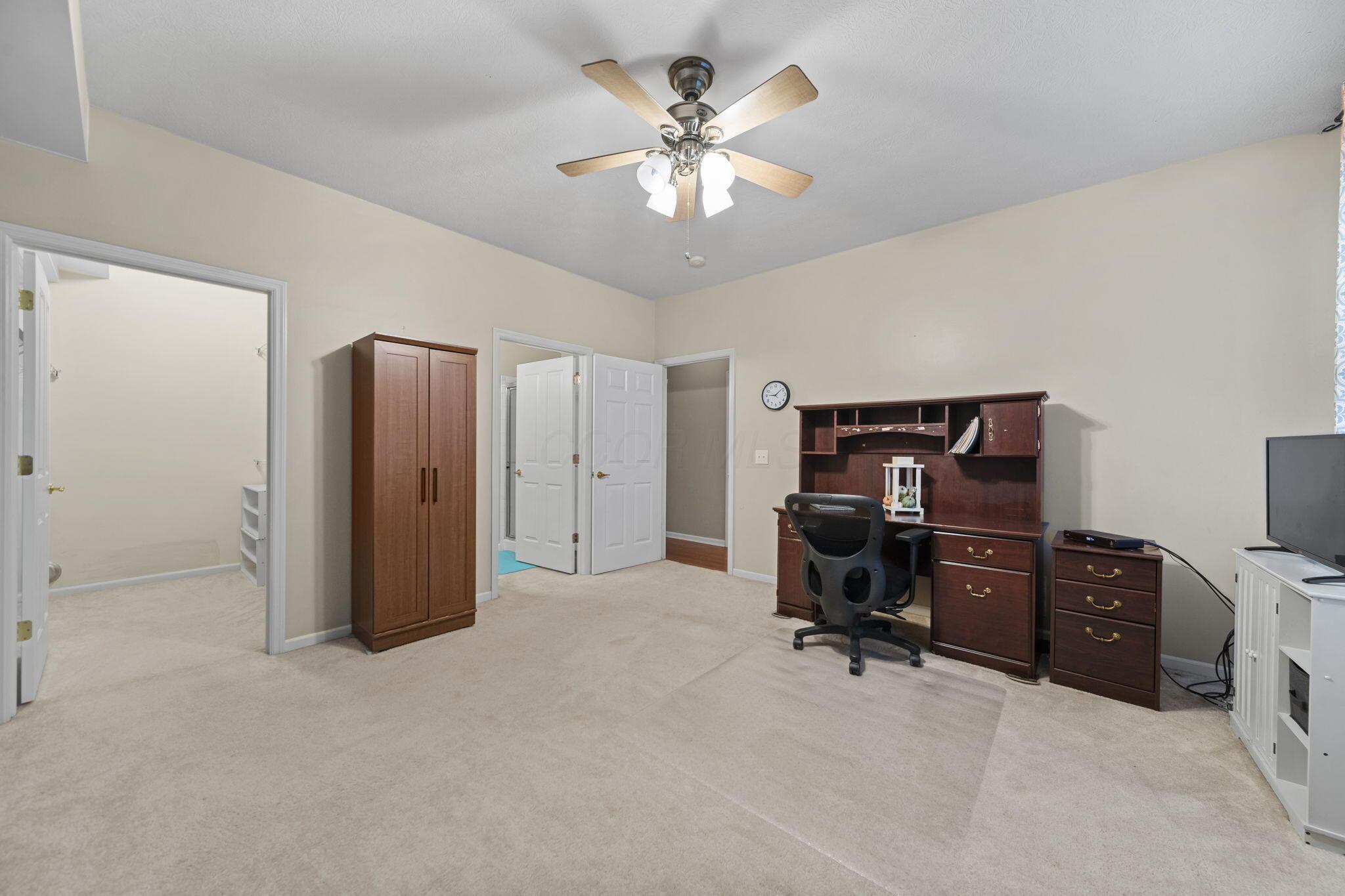 122 Stonegate Drive Property Photo 16