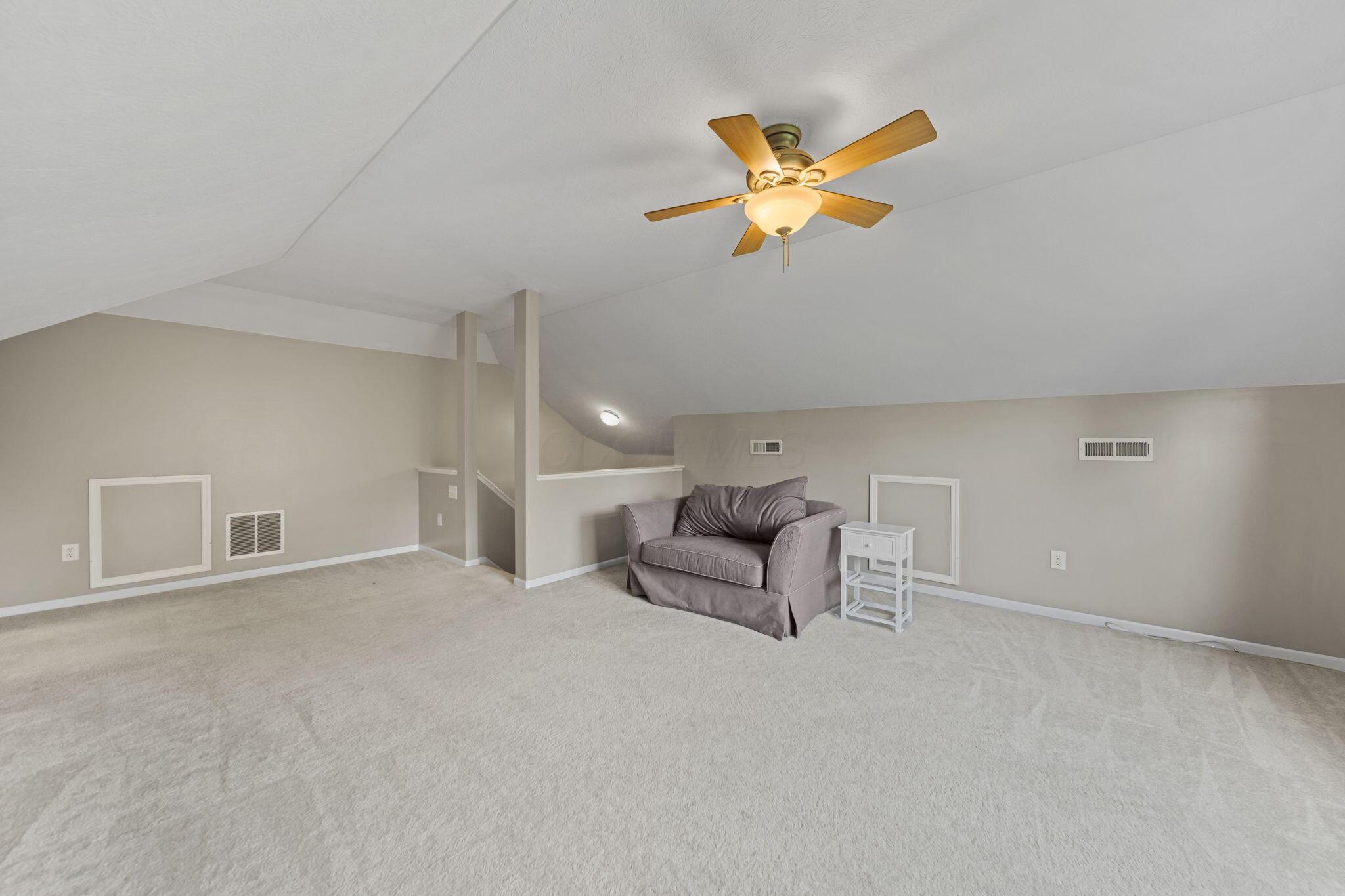 122 Stonegate Drive Property Photo 23