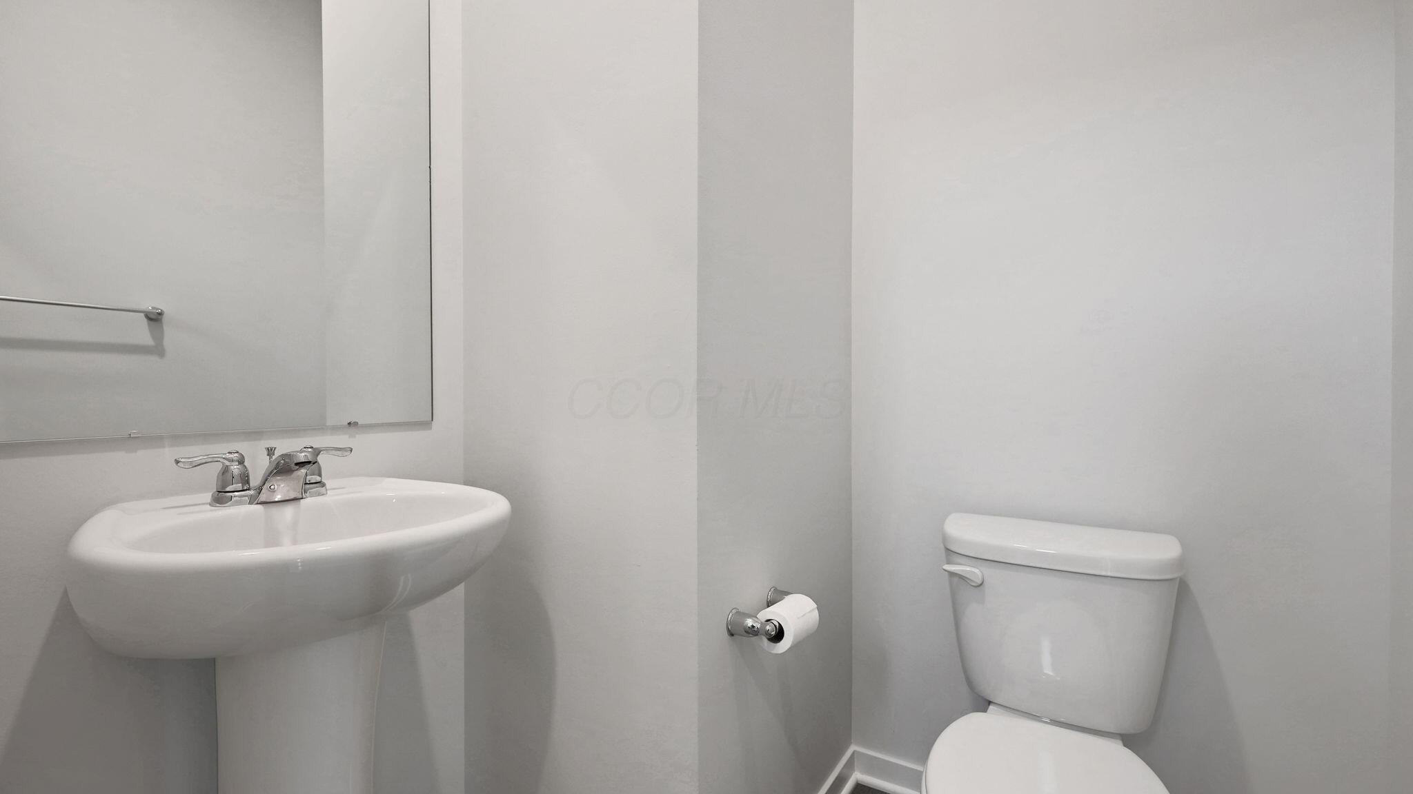 858 Sunny Vale Drive Property Photo 3