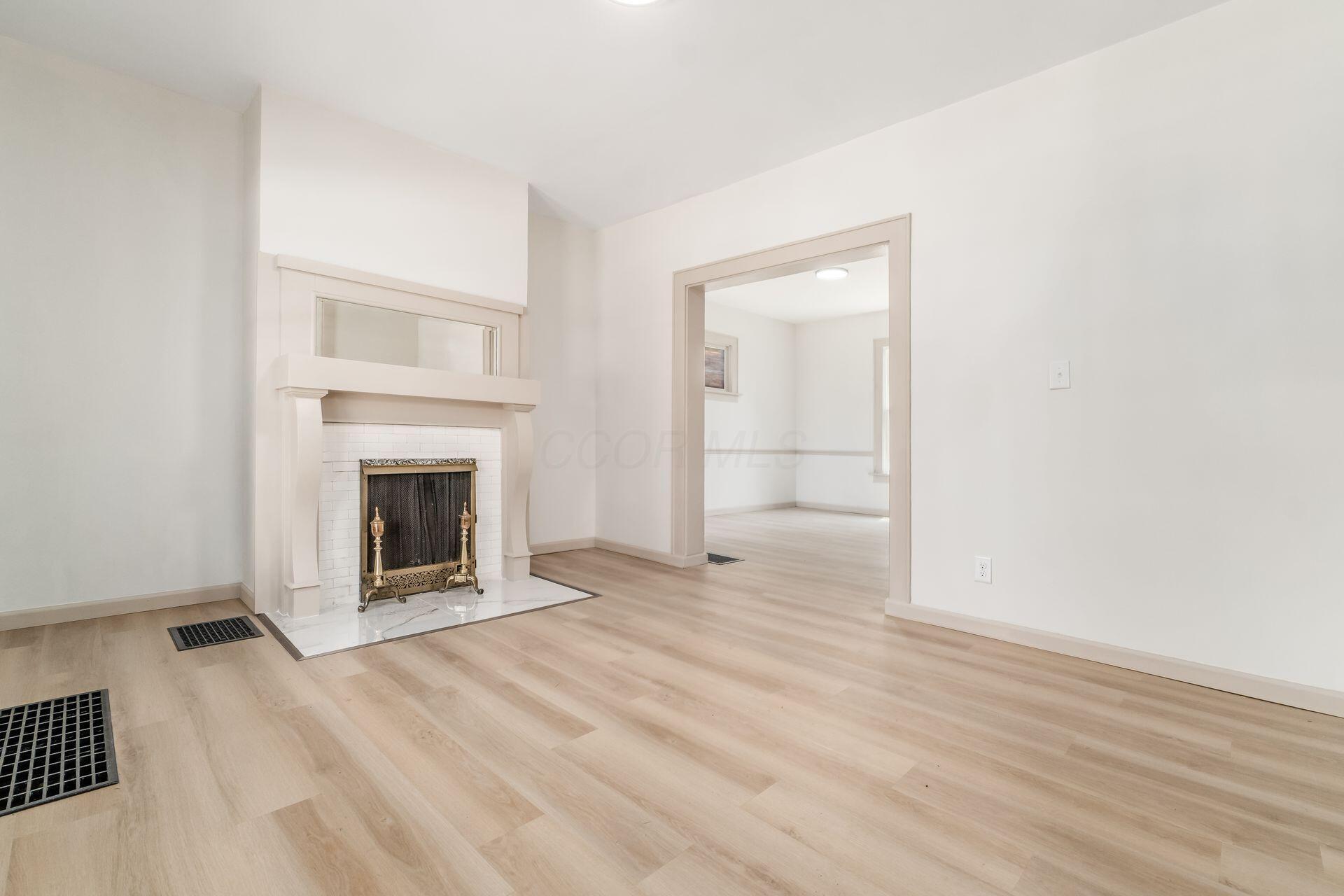 163 E Hinman Avenue Property Photo 8