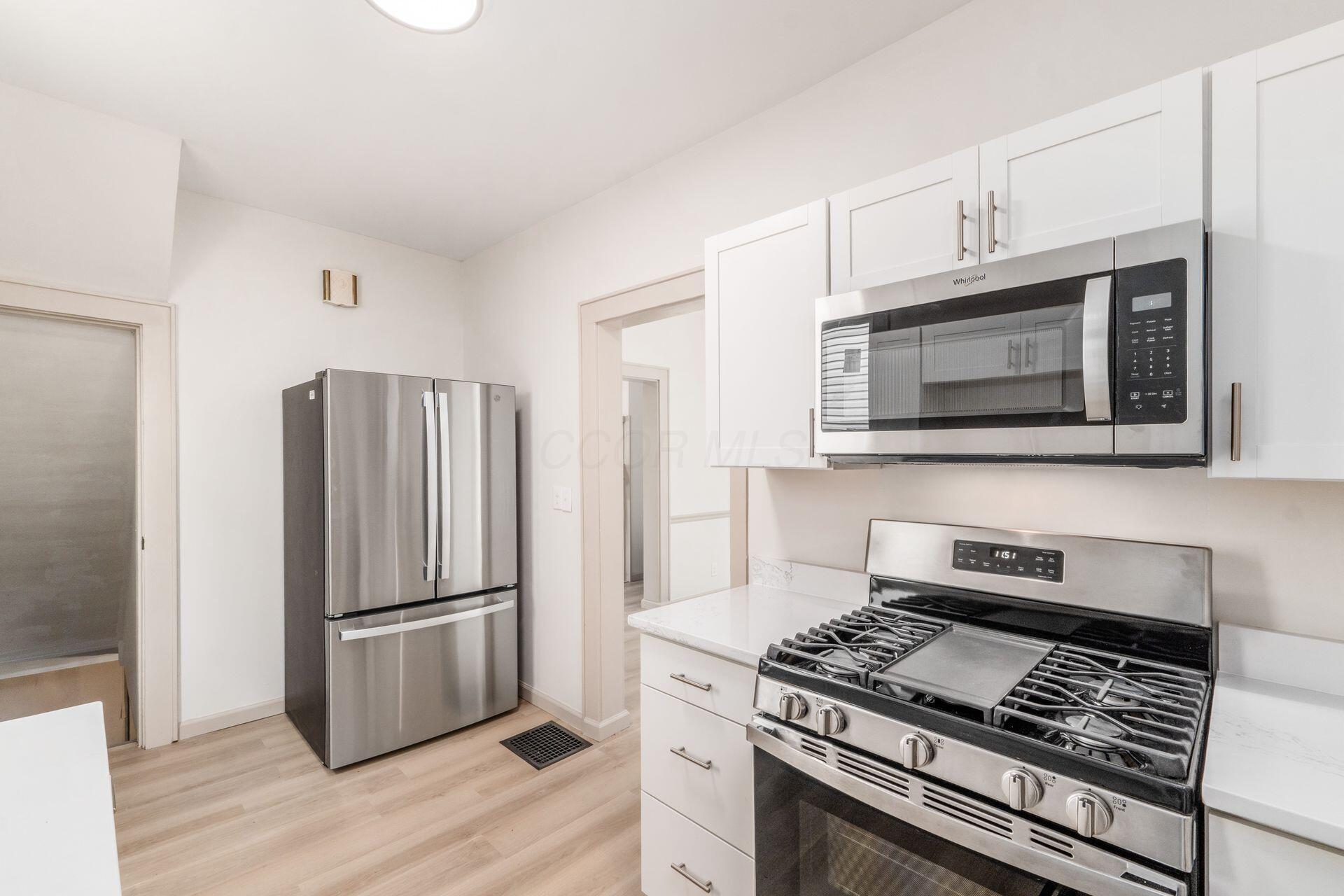 163 E Hinman Avenue Property Photo 17