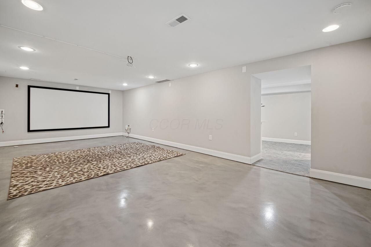 1430 Ashdowne Road Property Photo 31