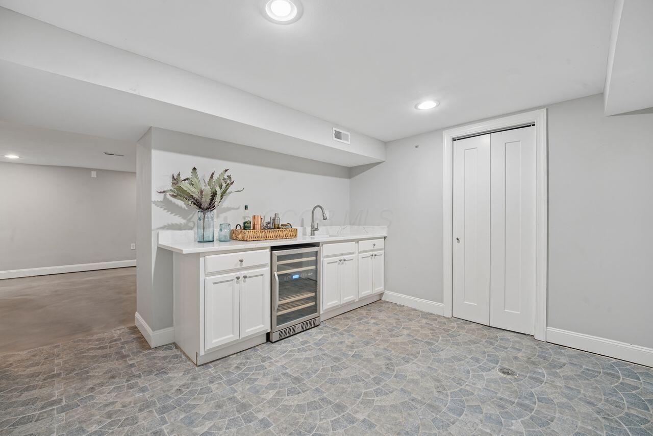 1430 Ashdowne Road Property Photo 33