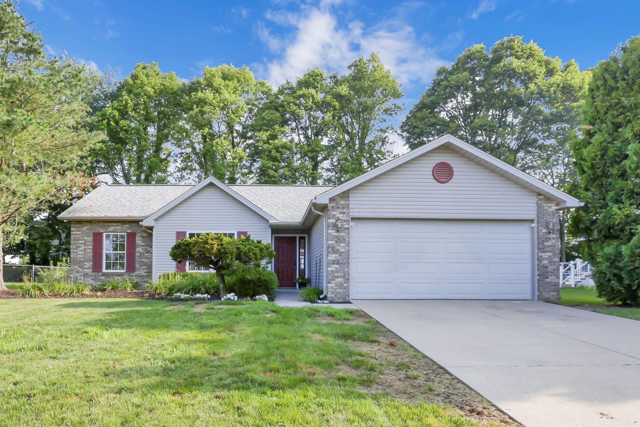 548 Wildflower Drive Property Photo 6