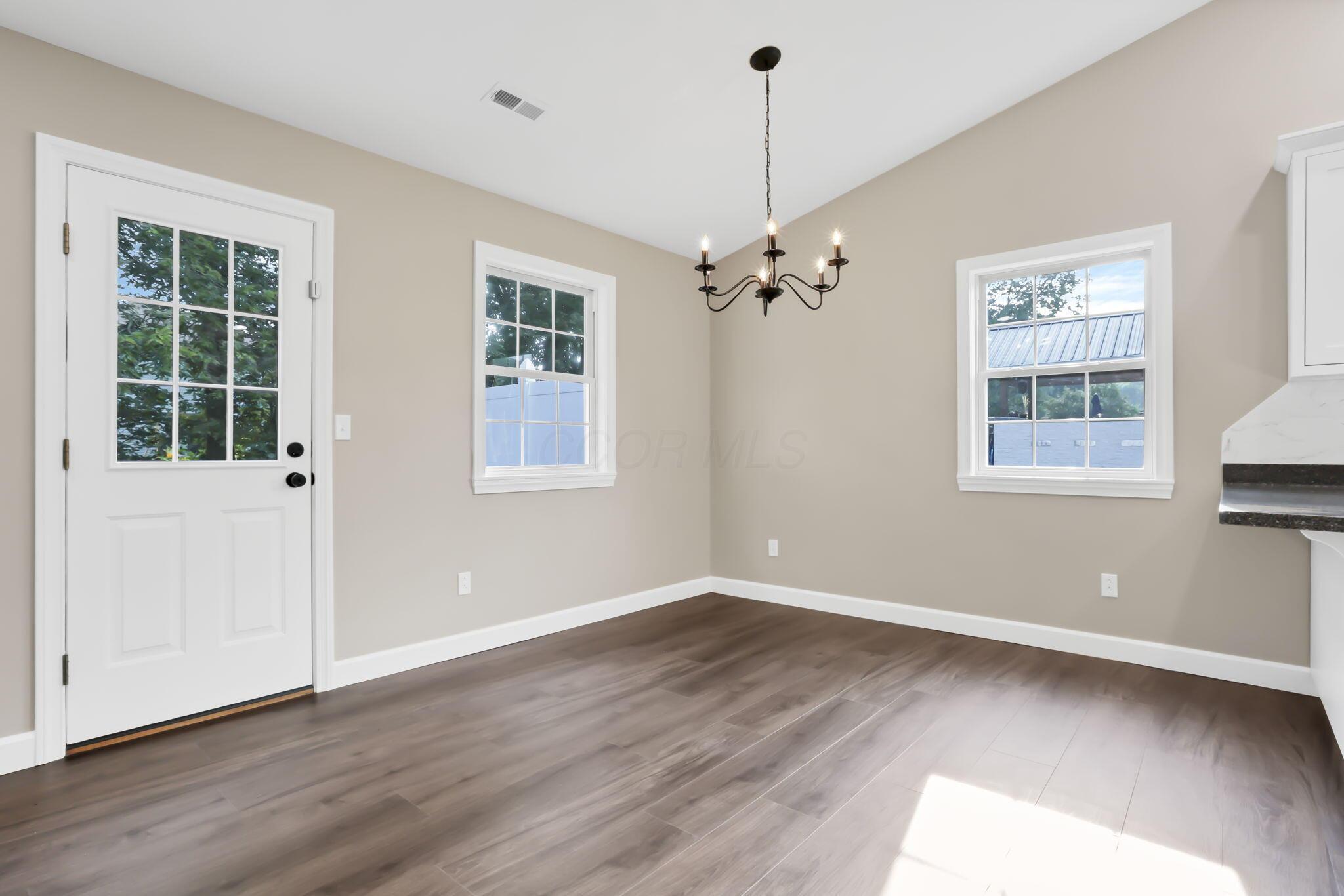 548 Wildflower Drive Property Photo 16