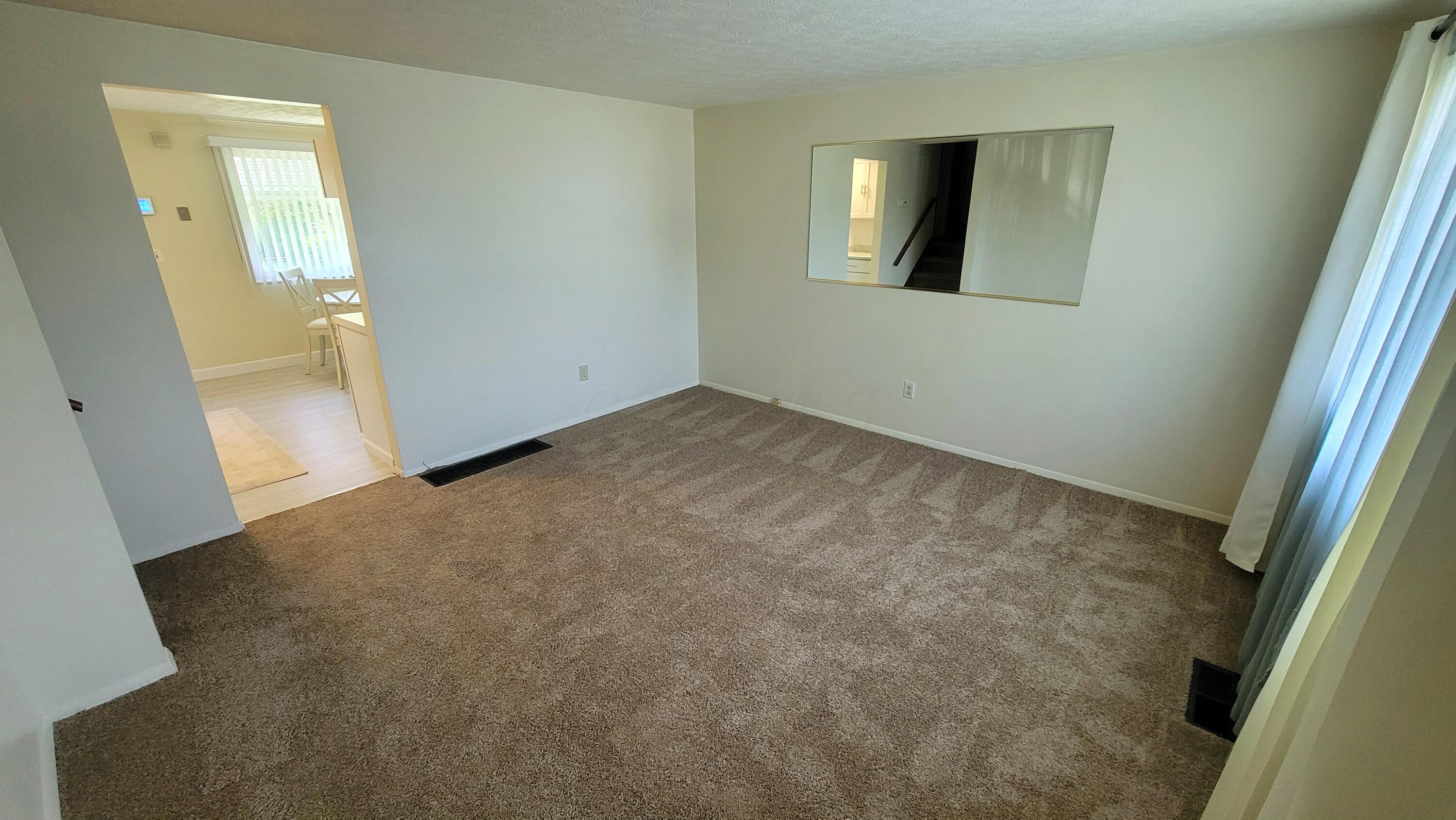1392 E Mithoff Street Property Photo 5