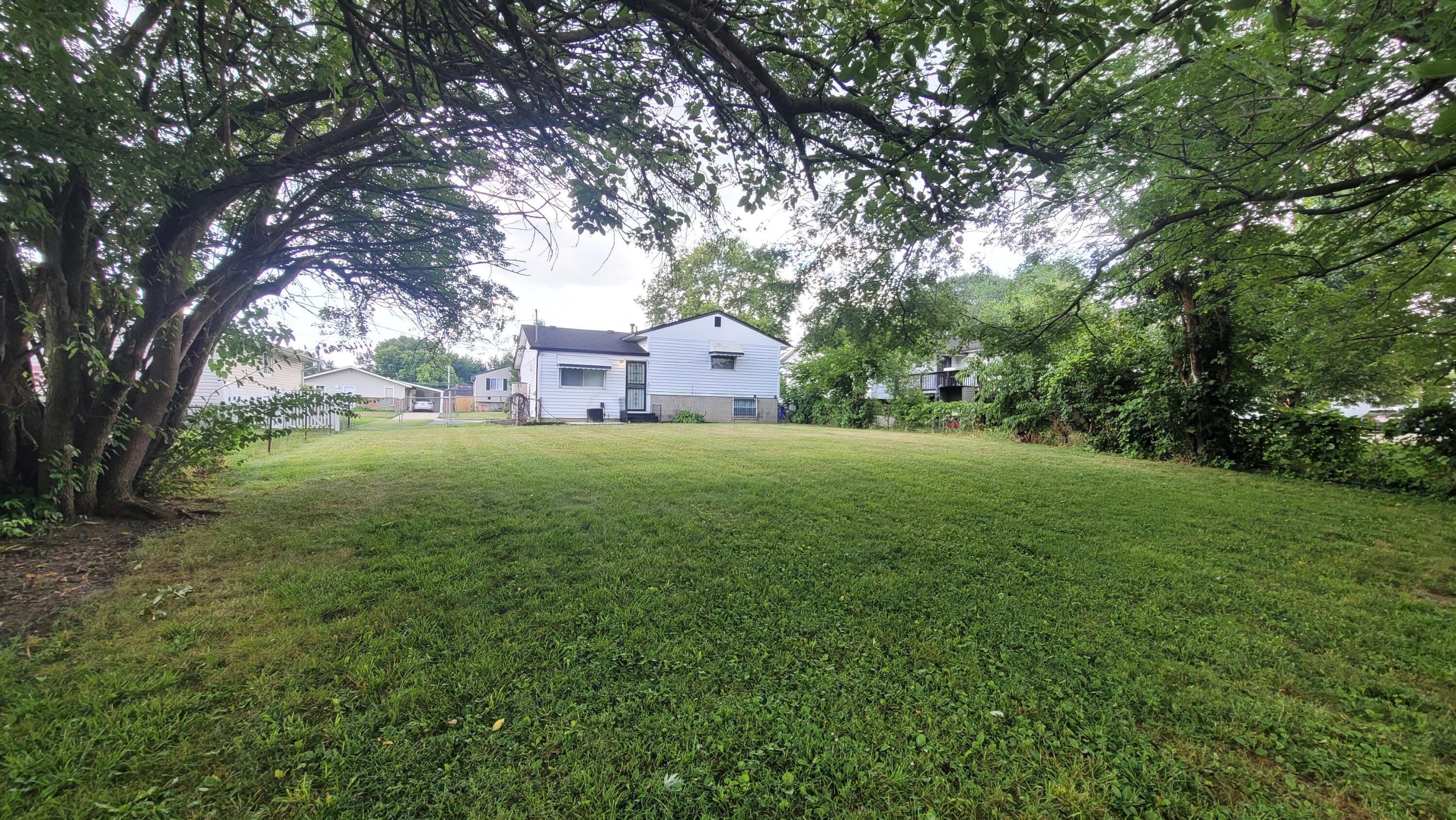 1392 E Mithoff Street Property Photo 29