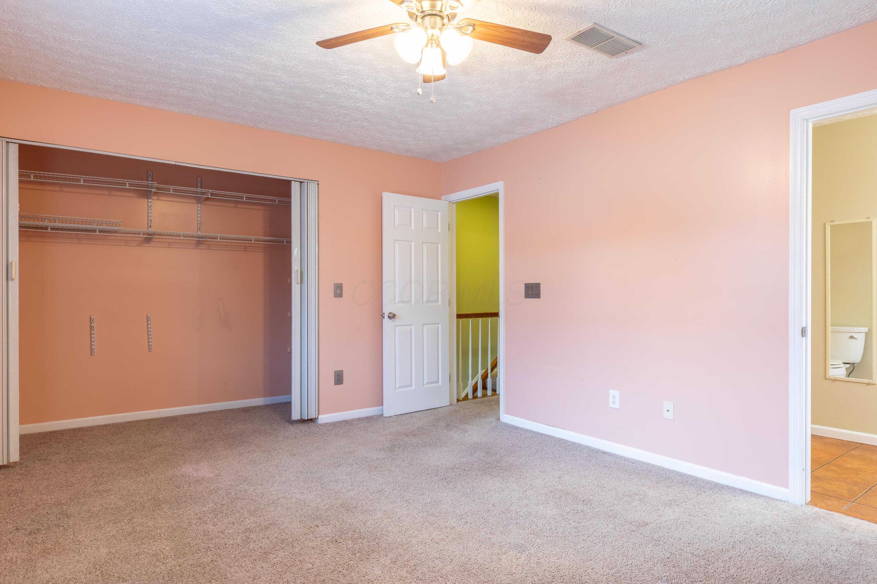 5814 Elmbridge Lane Property Photo 11