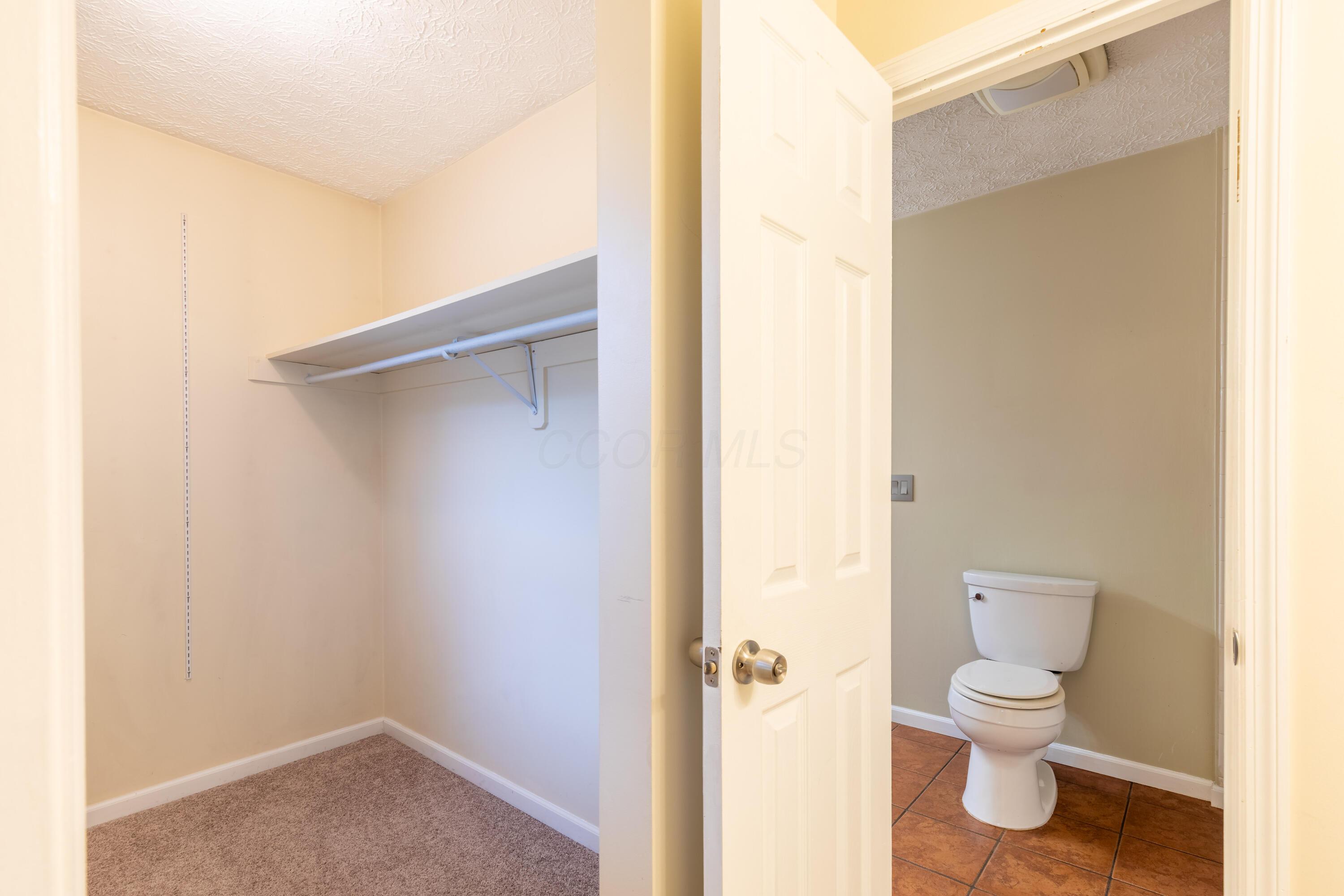 5814 Elmbridge Lane Property Photo 15