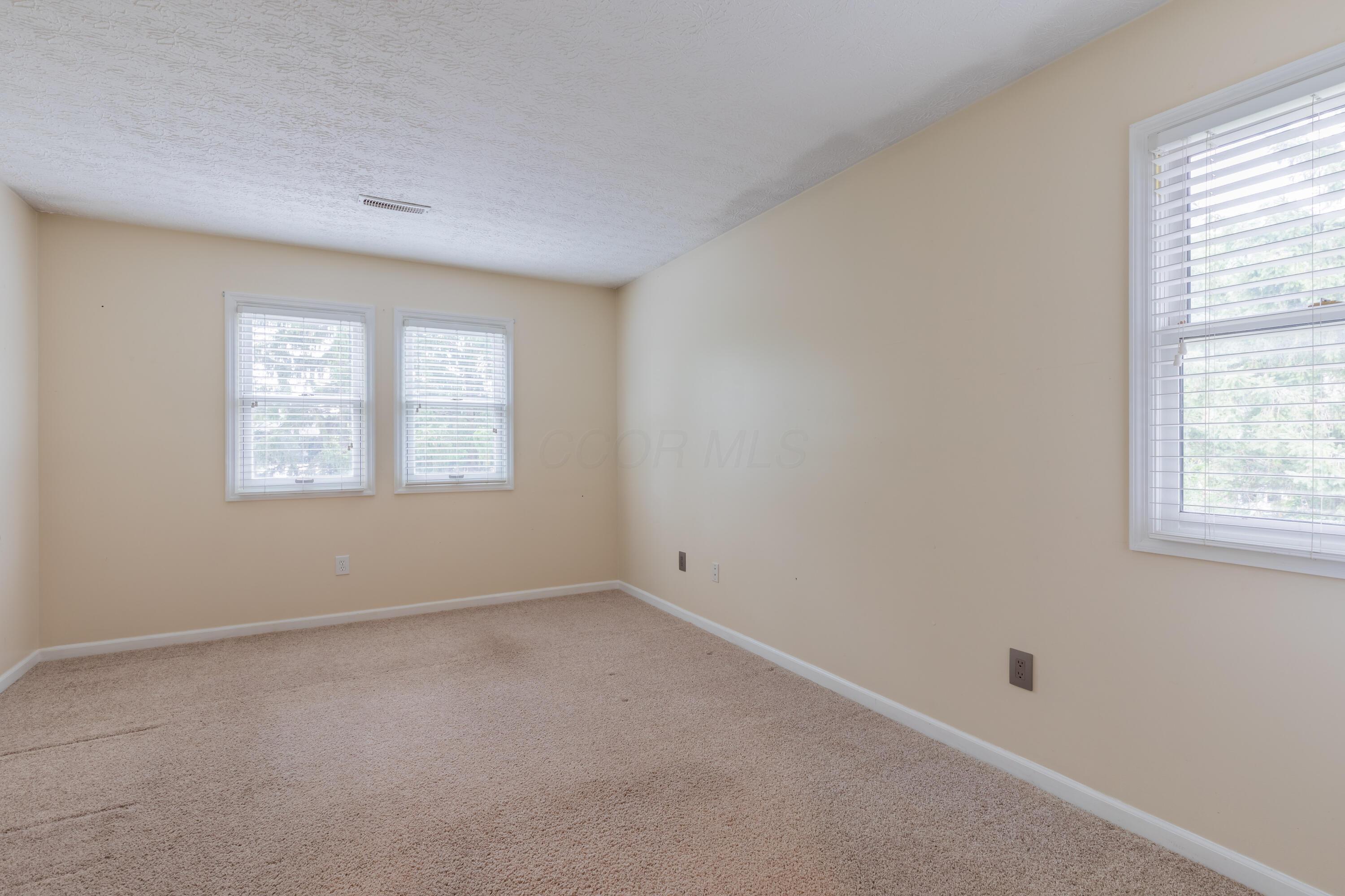 5814 Elmbridge Lane Property Photo 17