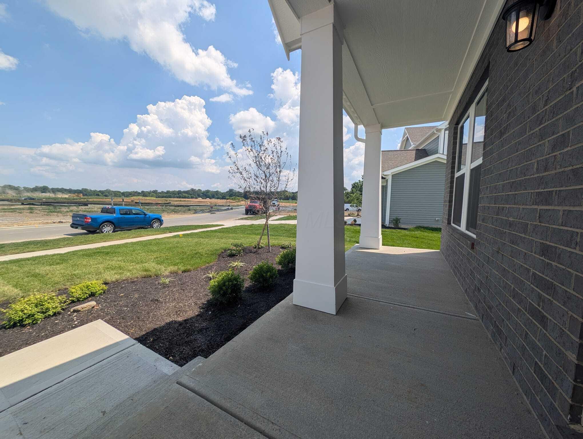 226026486 Property Photo 2