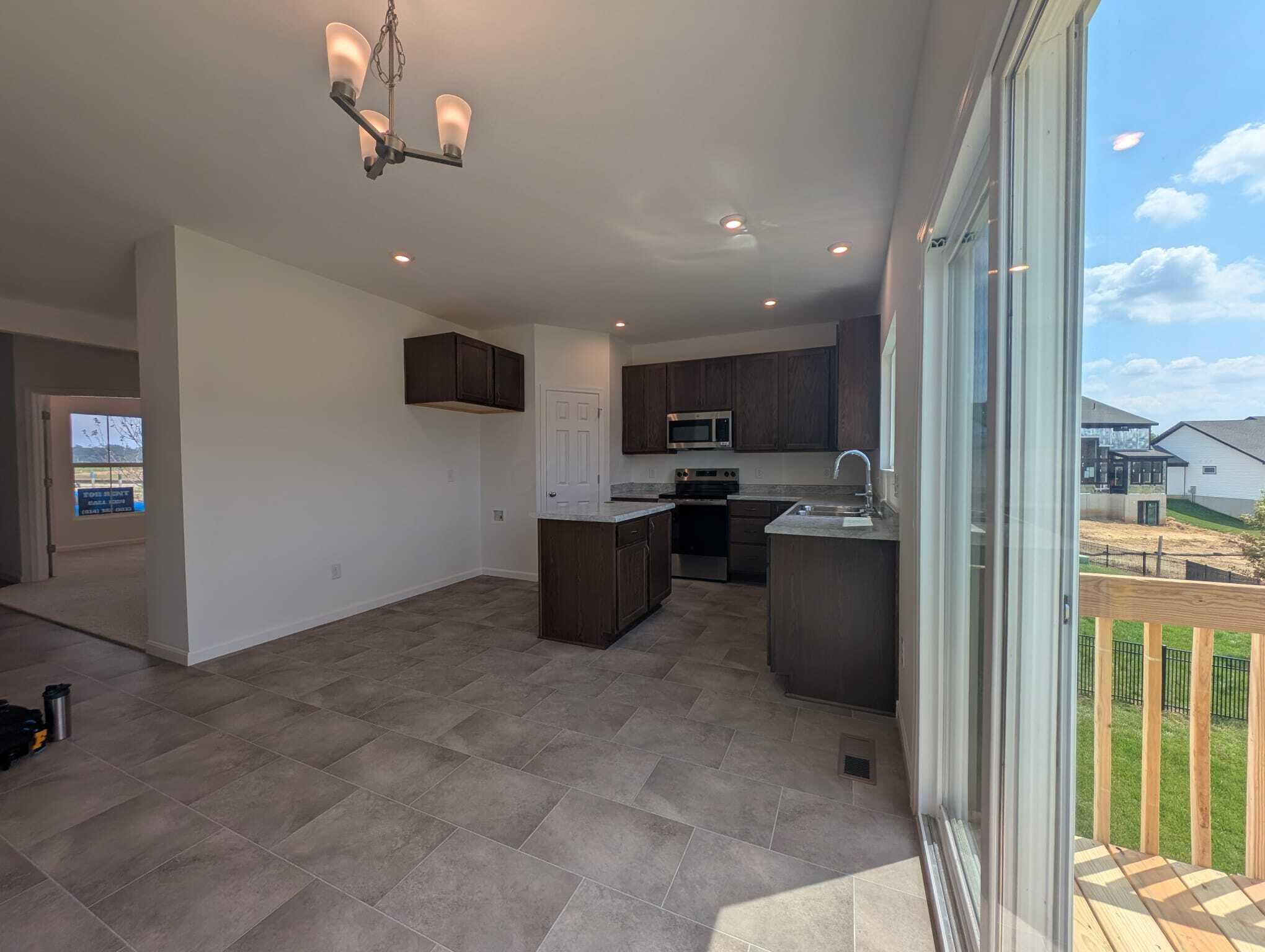 226026486 Property Photo 6