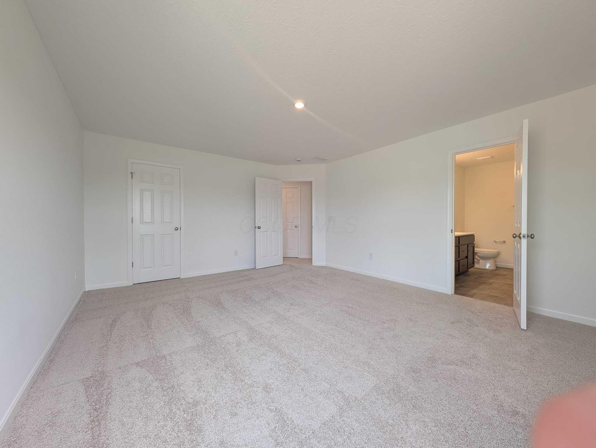 226026486 Property Photo 14