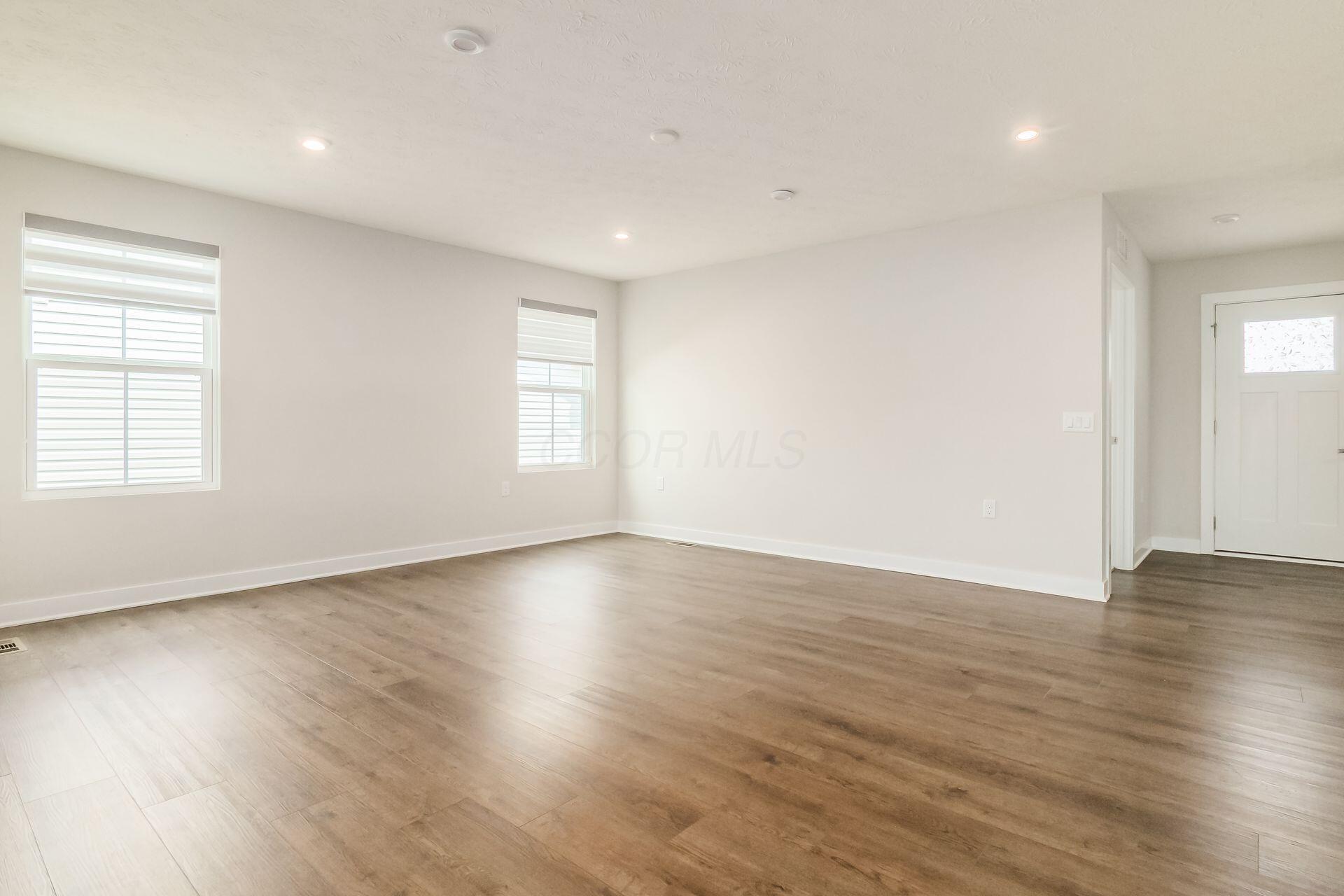 84 Lucca Road Property Photo 17