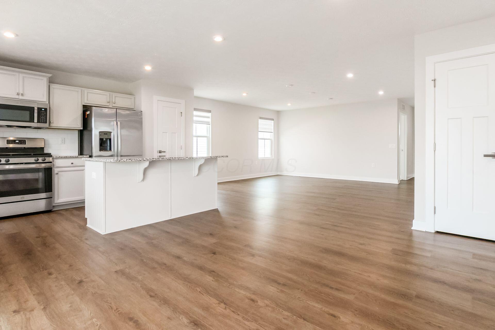 84 Lucca Road Property Photo 20