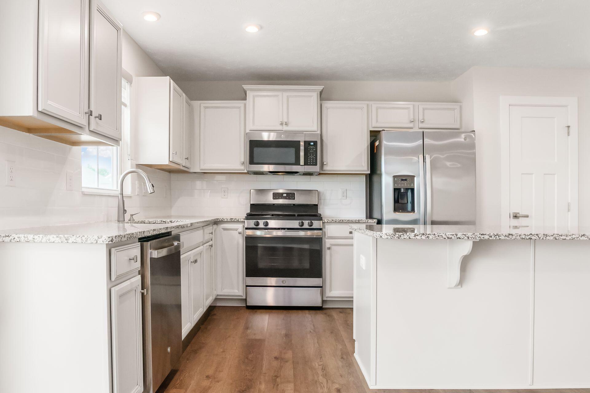 84 Lucca Road Property Photo 21