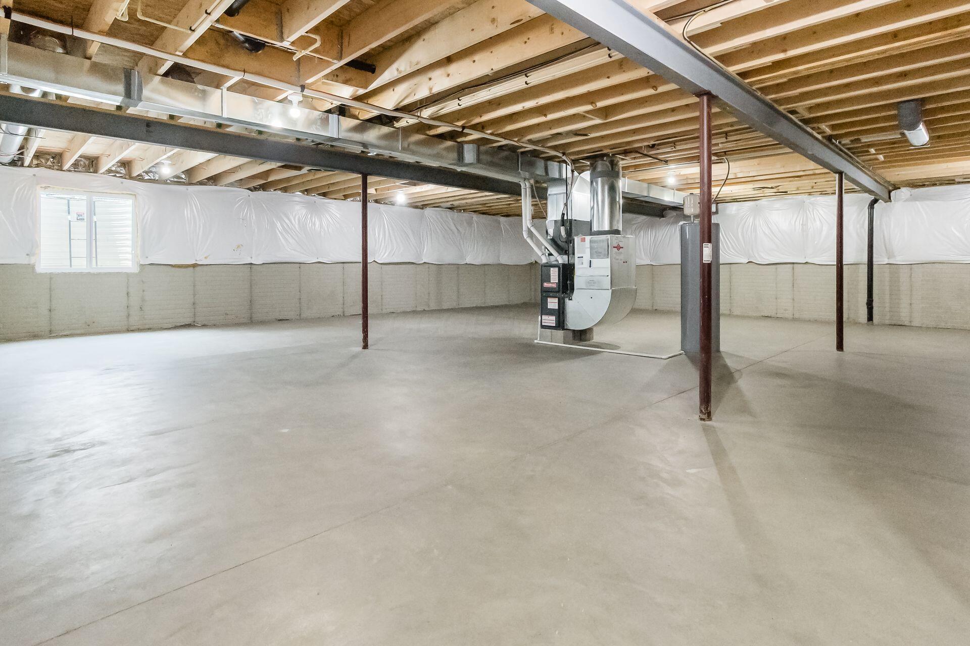 84 Lucca Road Property Photo 31
