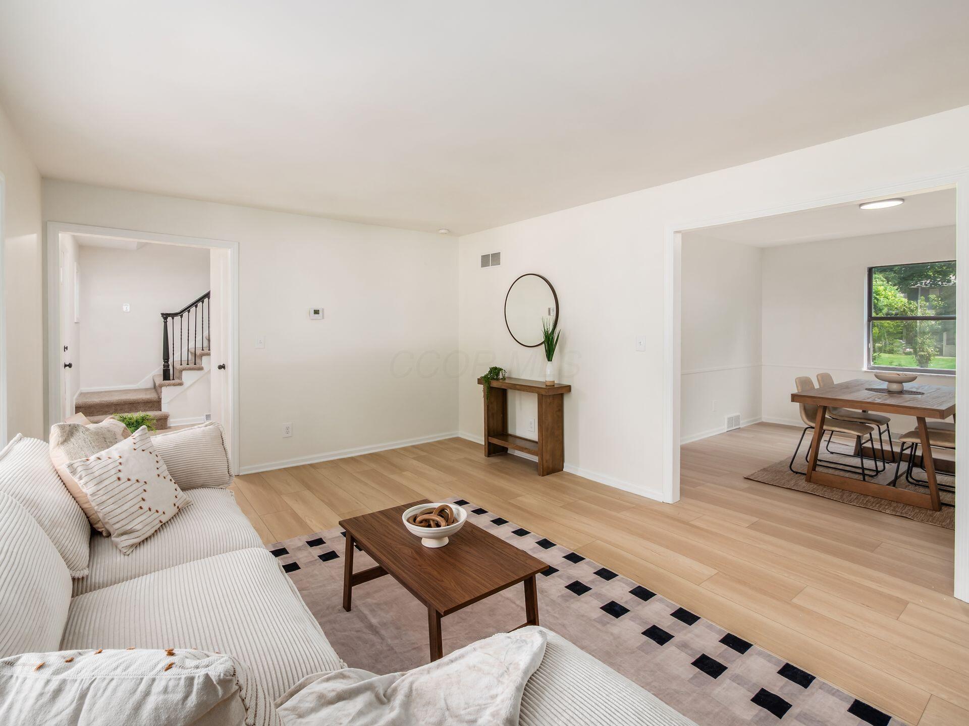 161 Somerset Road Property Photo 4